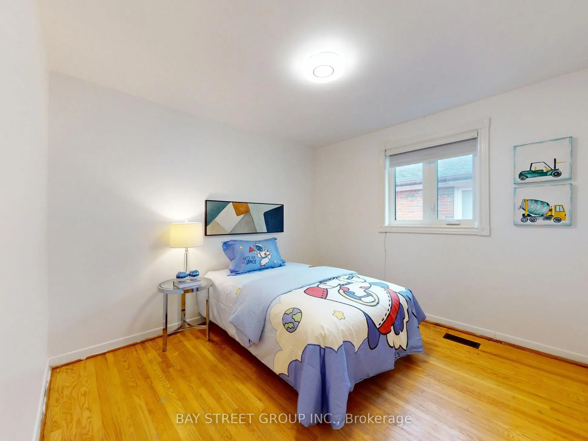 6 Moira Avenue