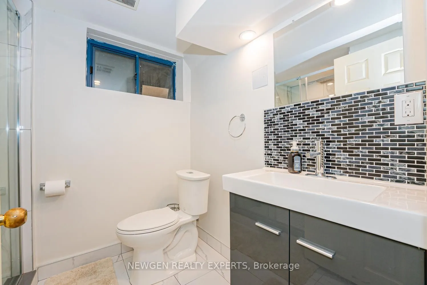 592A Danforth Road