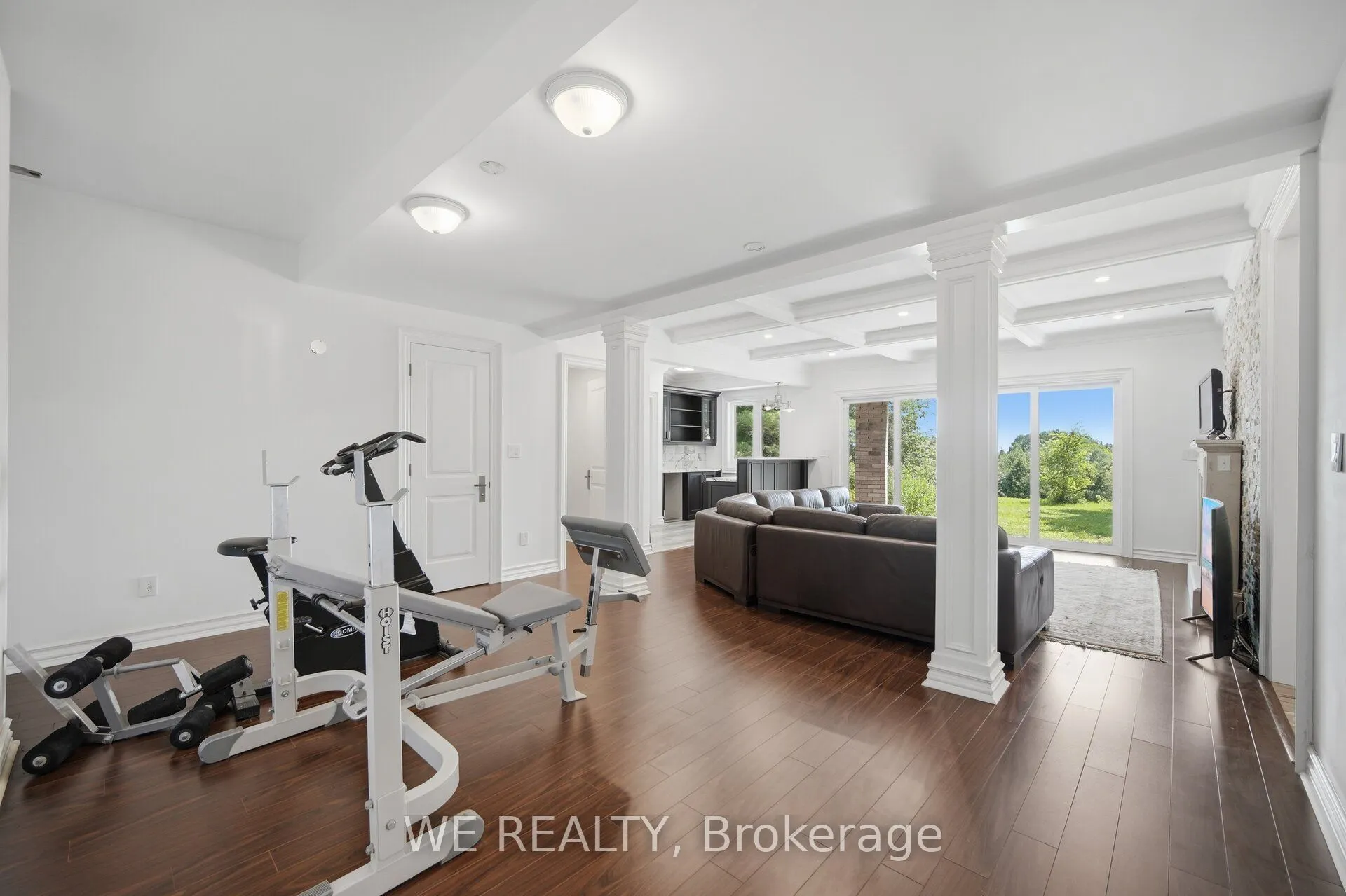 297 5th Concession Road W
