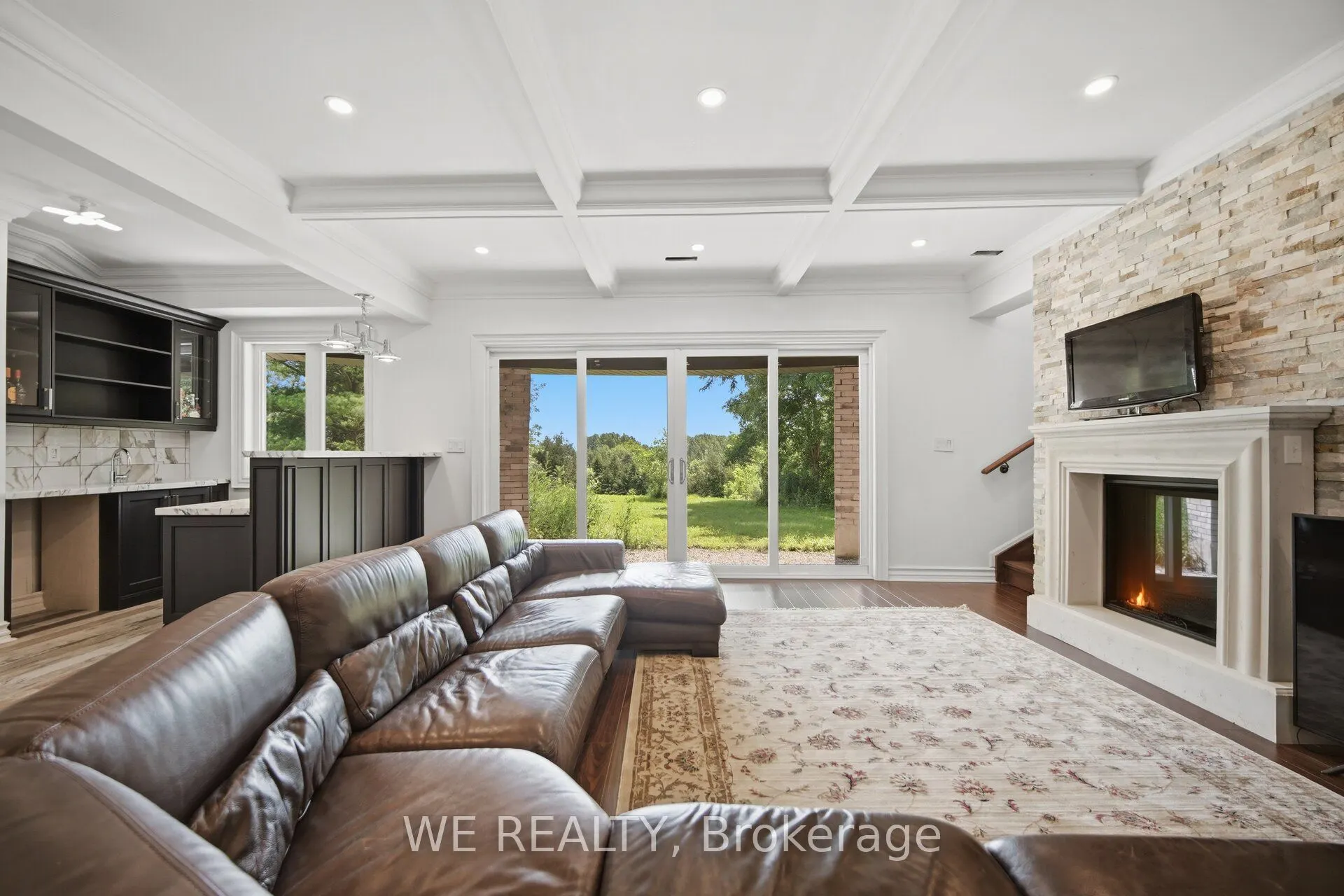 297 5th Concession Road W