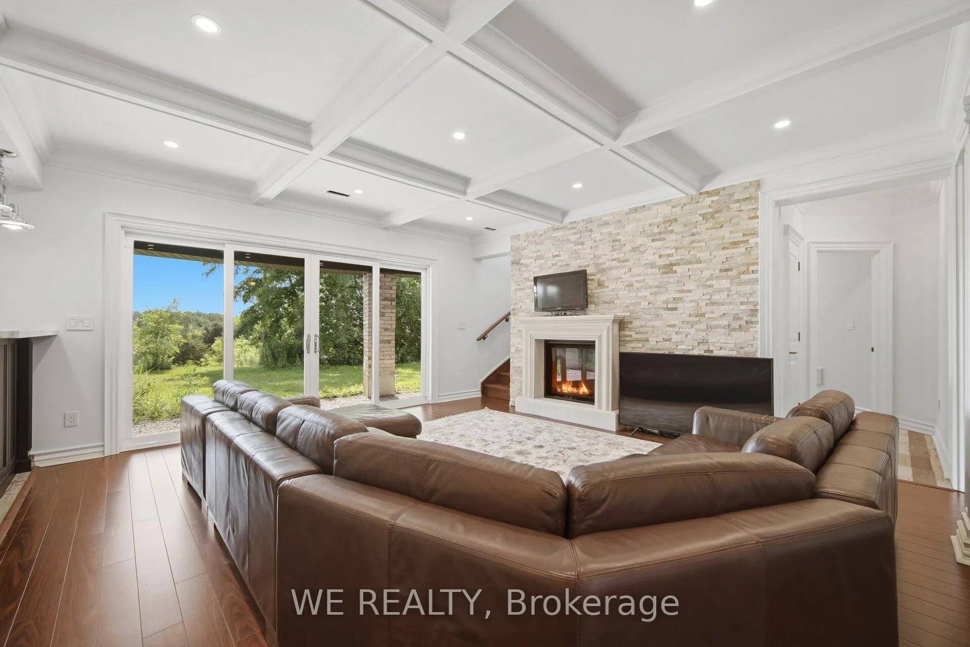 297 5th Concession Road W