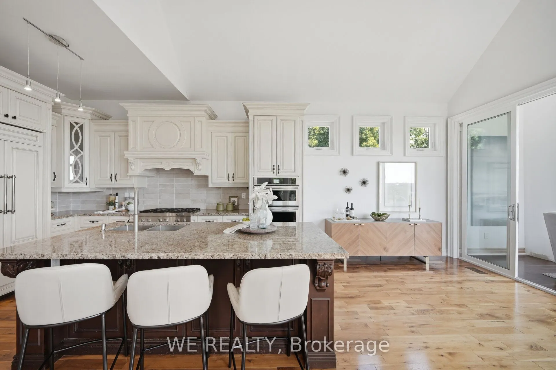 297 5th Concession Road W