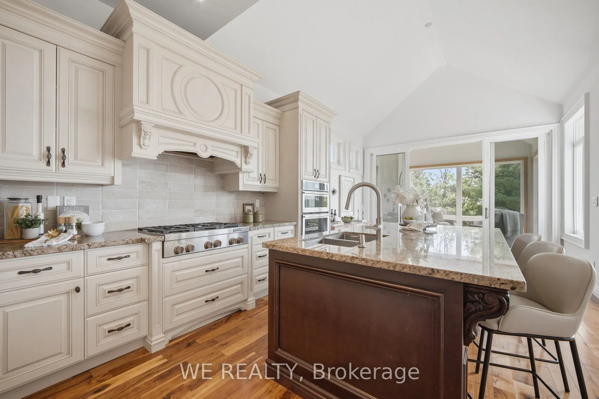 297 5th Concession Road W