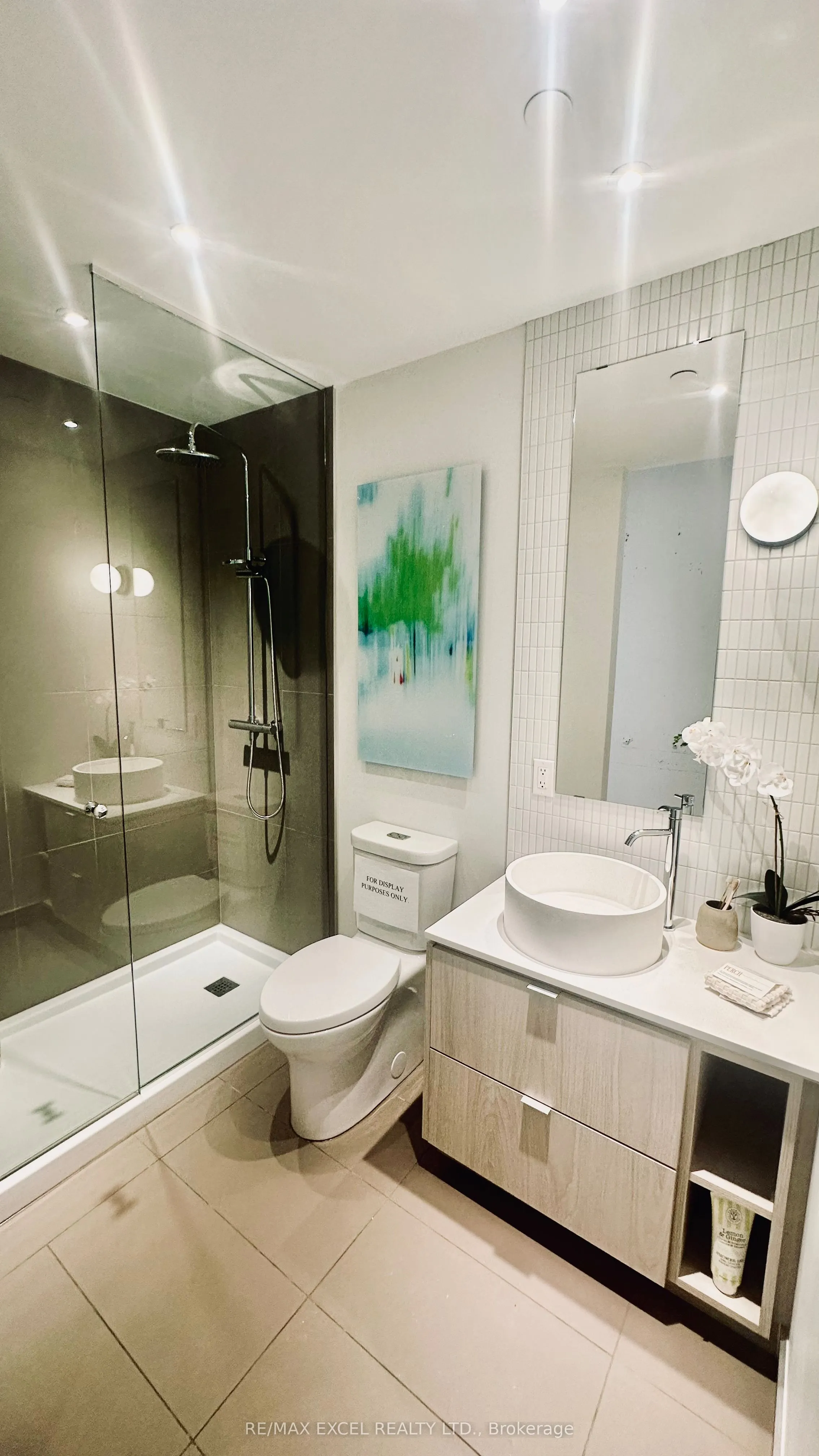 4679 Kingston Road #12,12a