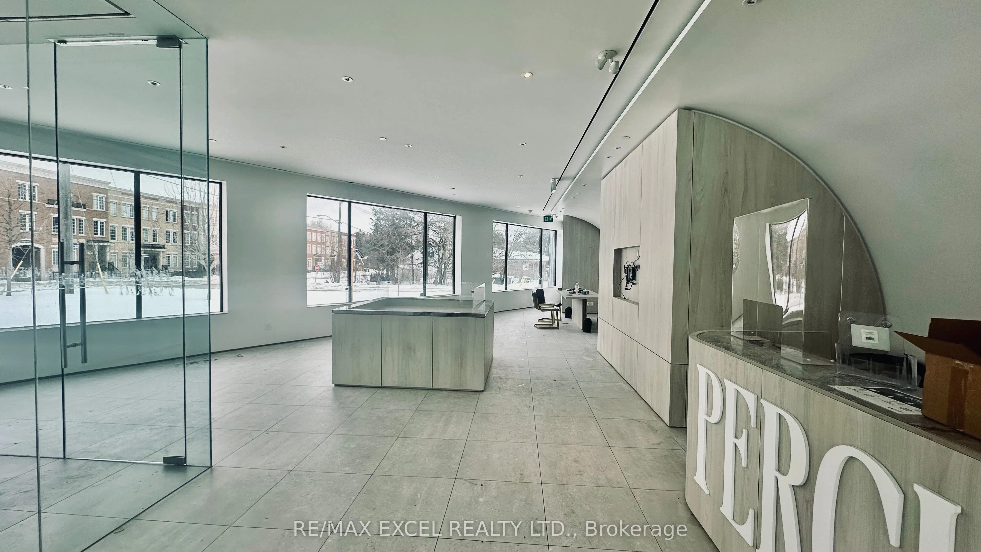 4679 Kingston Road #12,12a