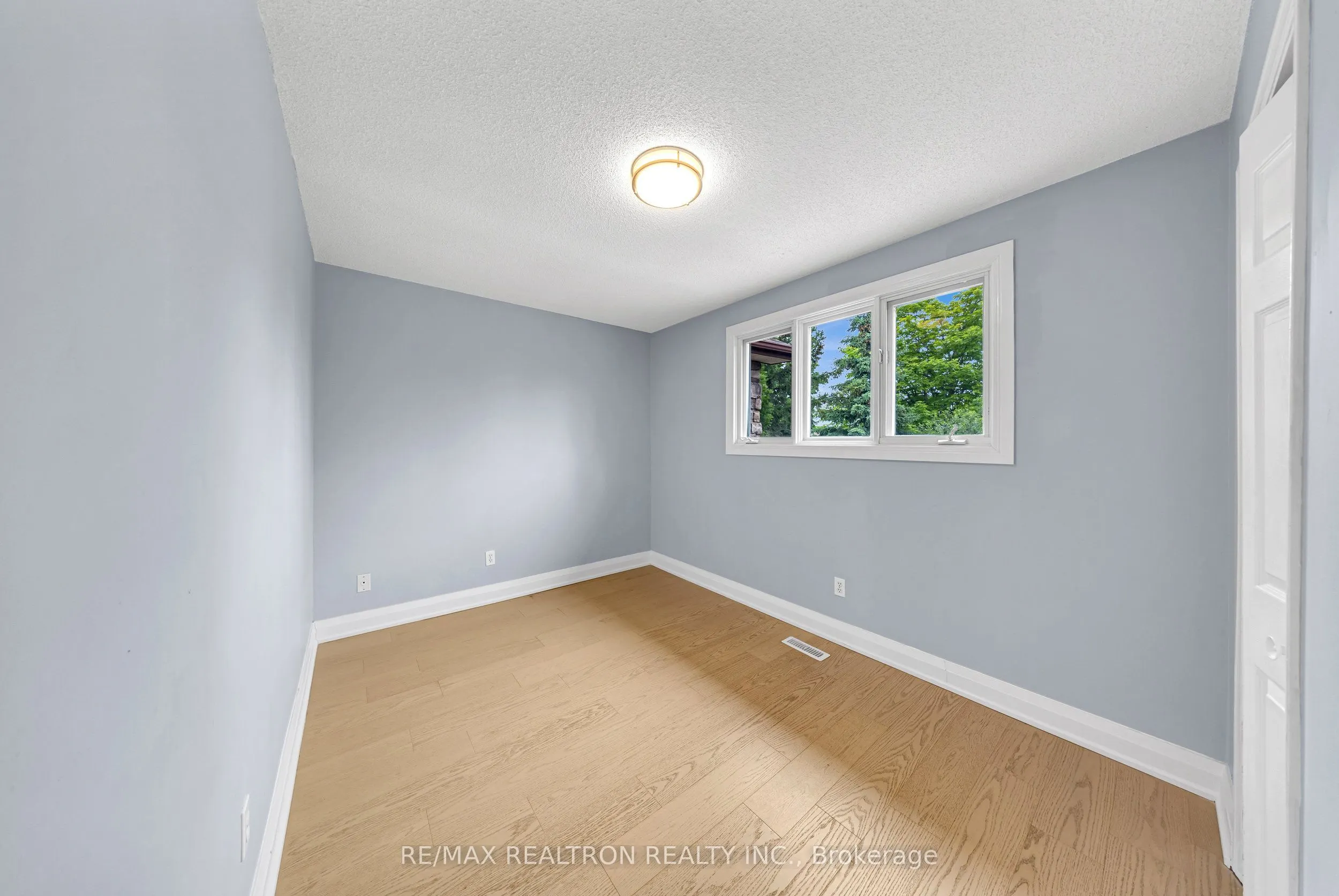 141 Hialeah Crescent #Upper