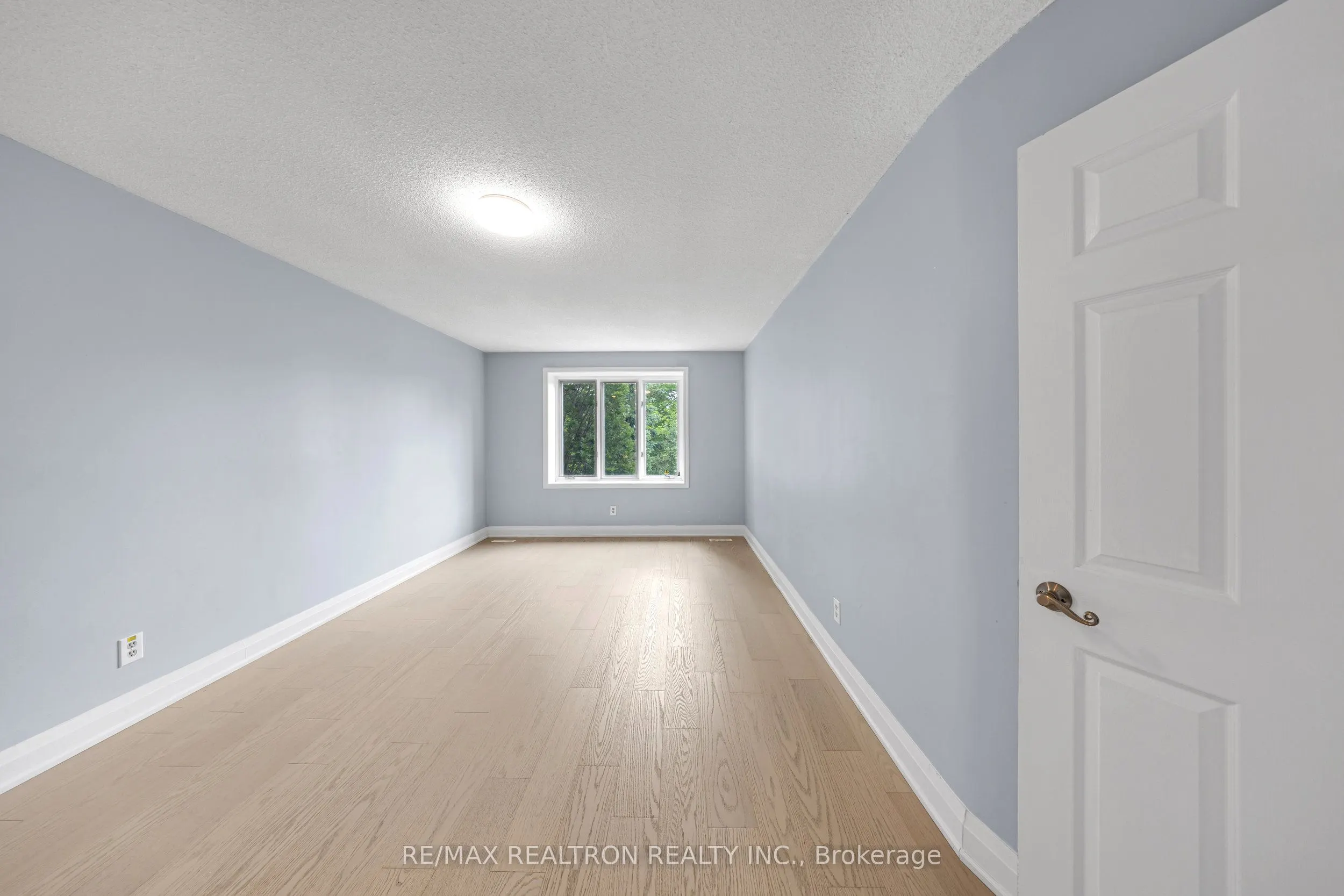 141 Hialeah Crescent #Upper