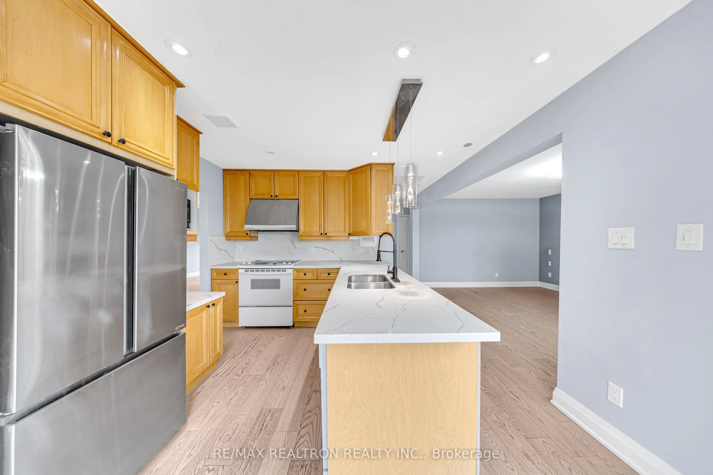 141 Hialeah Crescent #Upper