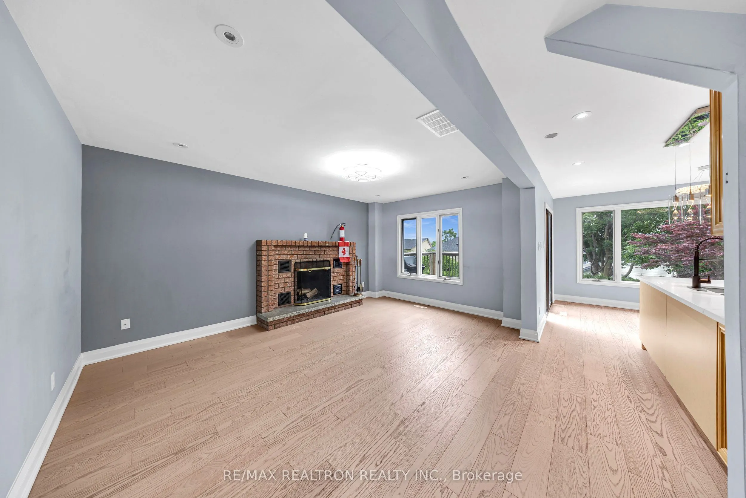 141 Hialeah Crescent #Upper