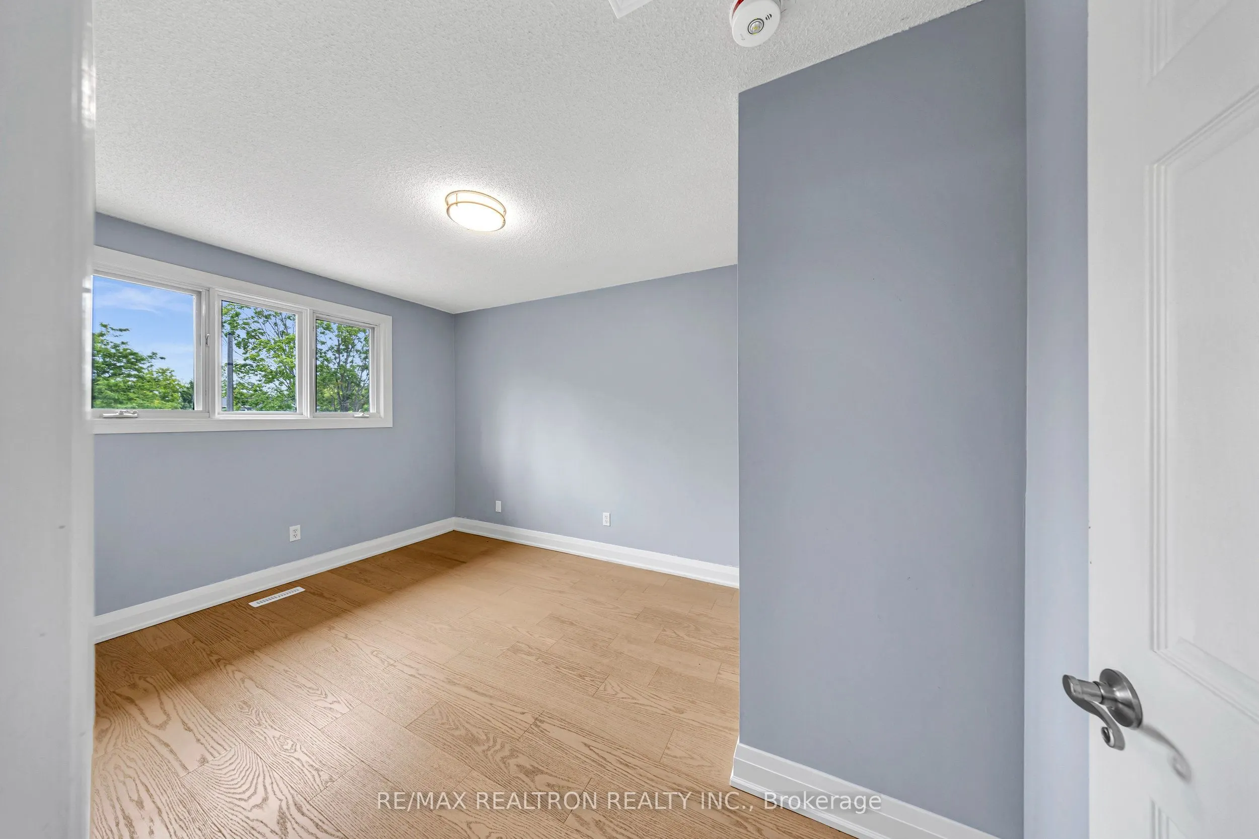 141 Hialeah Crescent #Upper