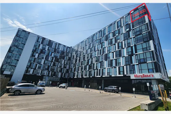 1900 Simcoe Street N