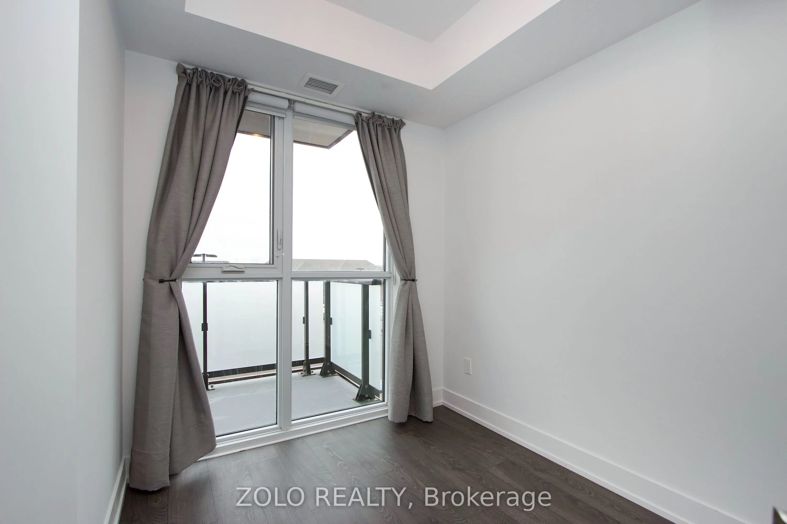 2550 Simcoe Street N #318