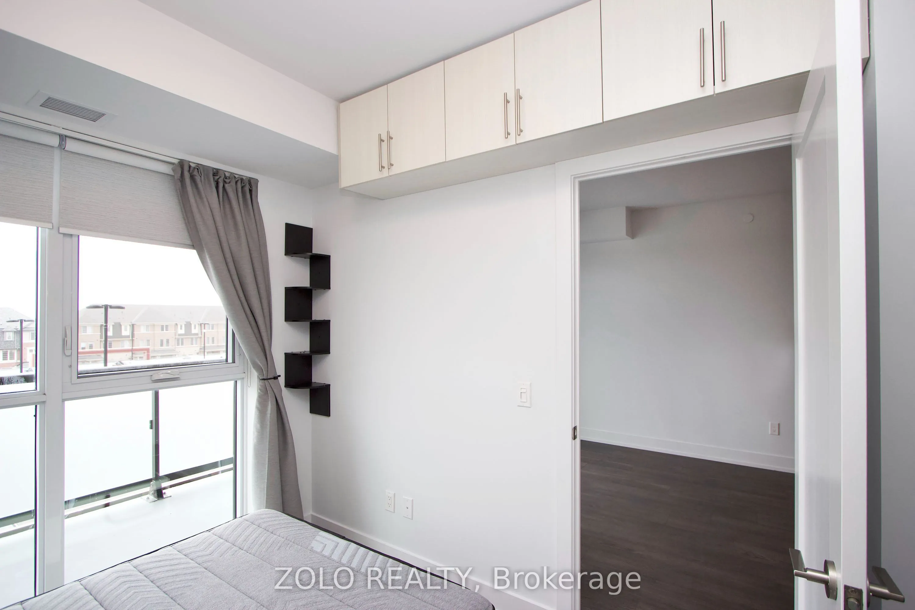 2550 Simcoe Street N #318