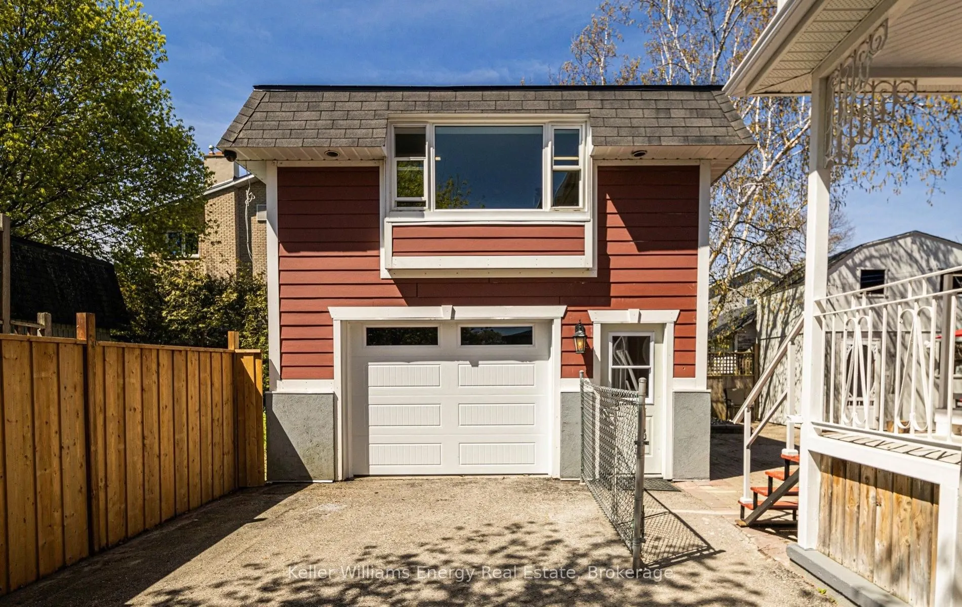676 Victory Drive
