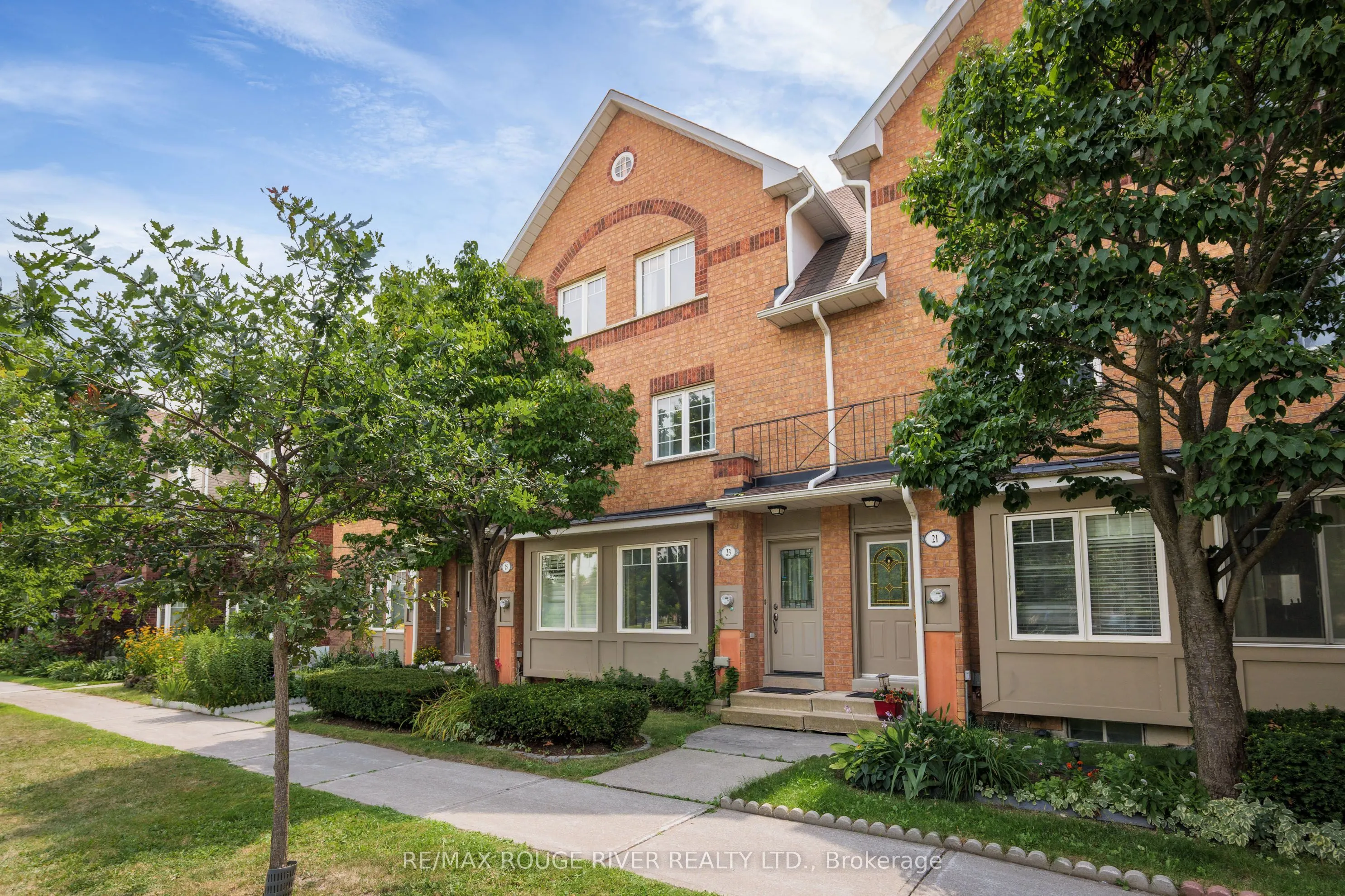 23 Hedge End Road #91