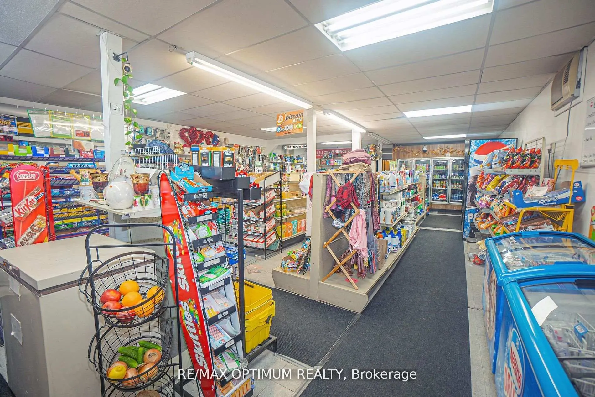 168 Bloor Street W