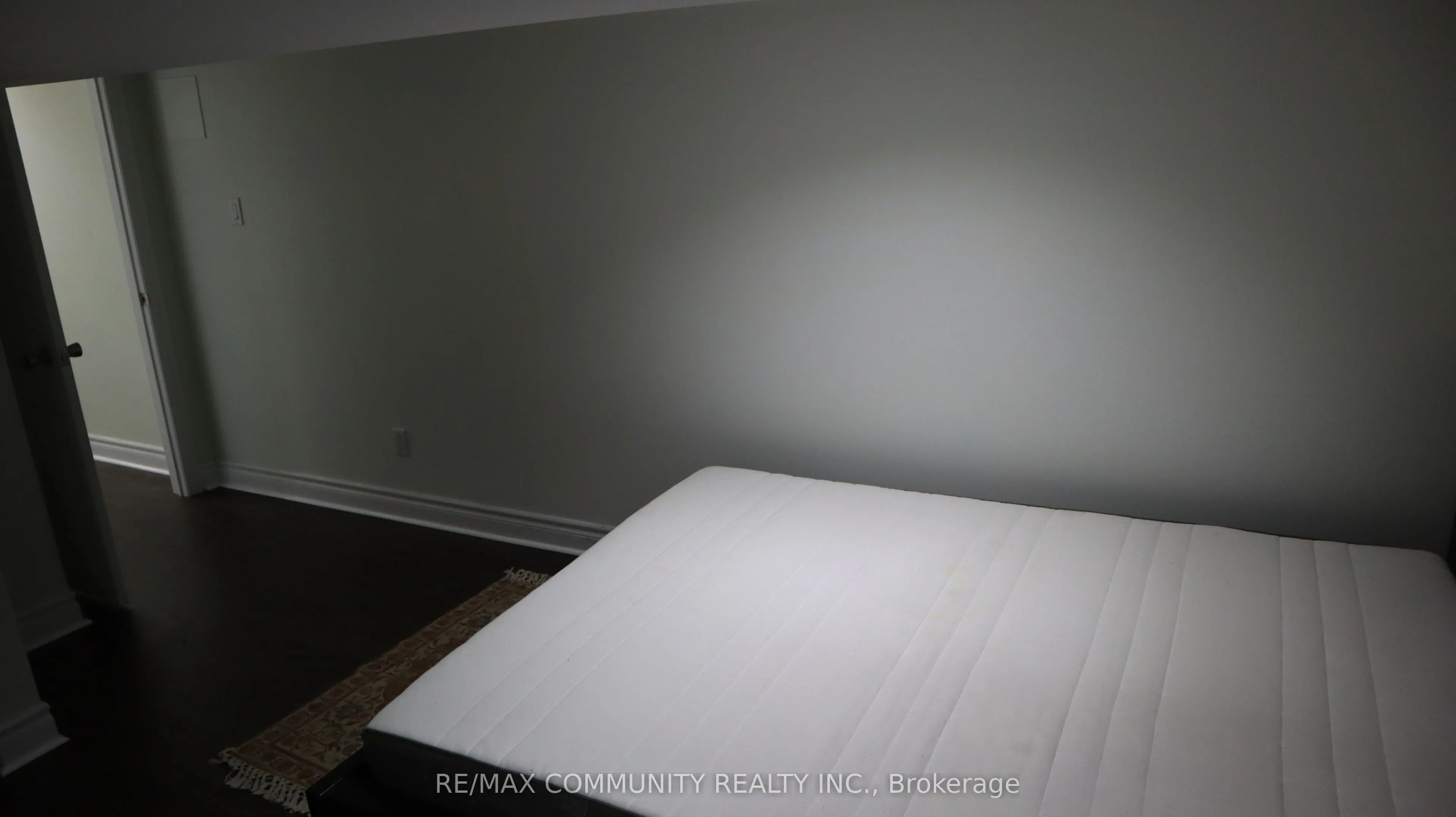 4 Elliottglen Drive #Basement