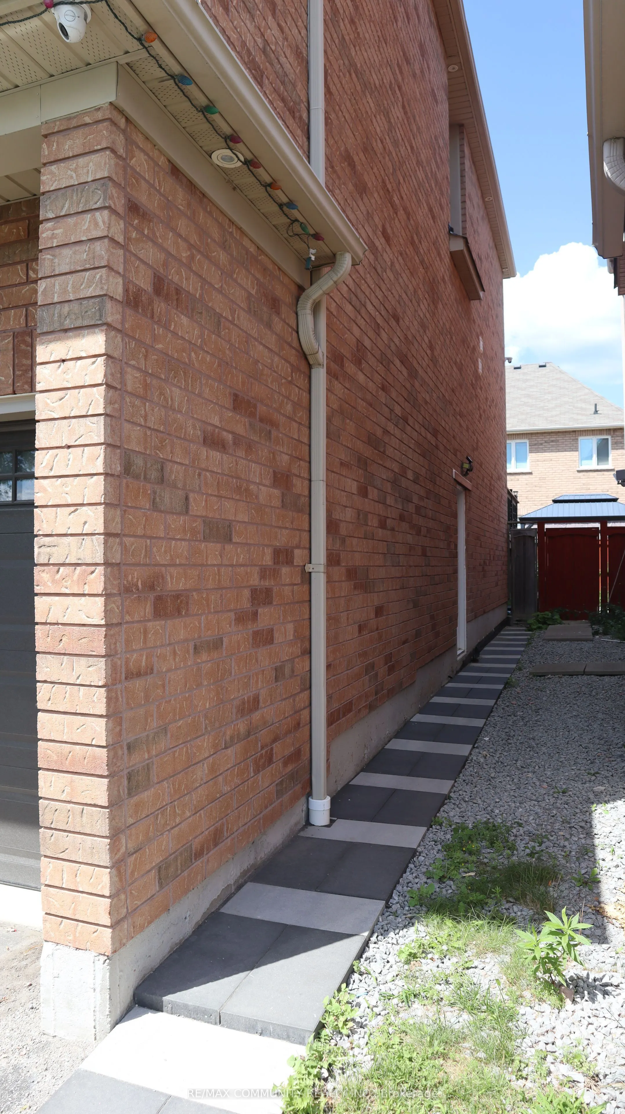 4 Elliottglen Drive #Basement