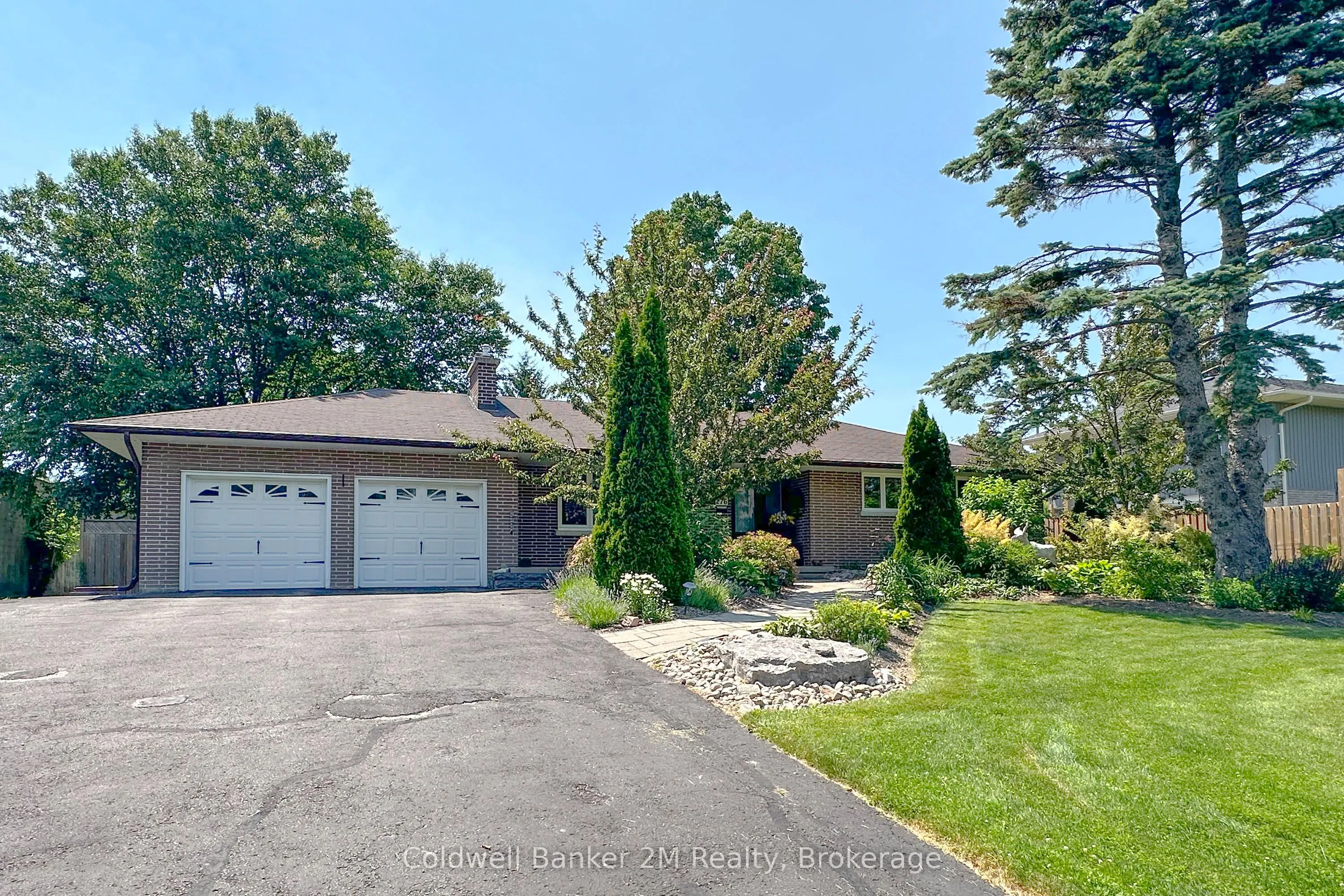 276 Park Road N