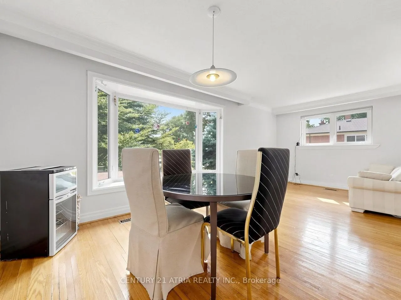 22 Jeffton Crescent