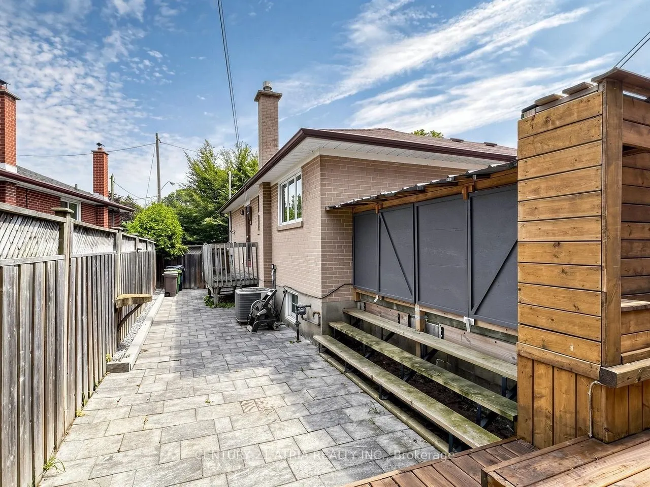 22 Jeffton Crescent