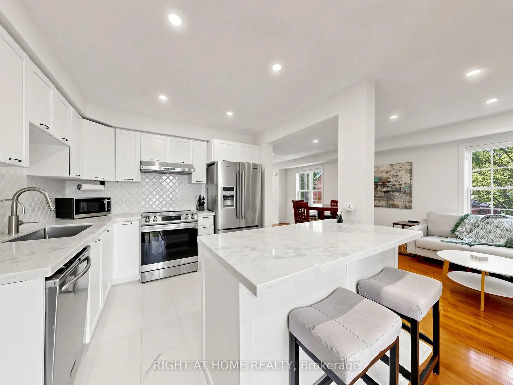 25 Teagarden Court
