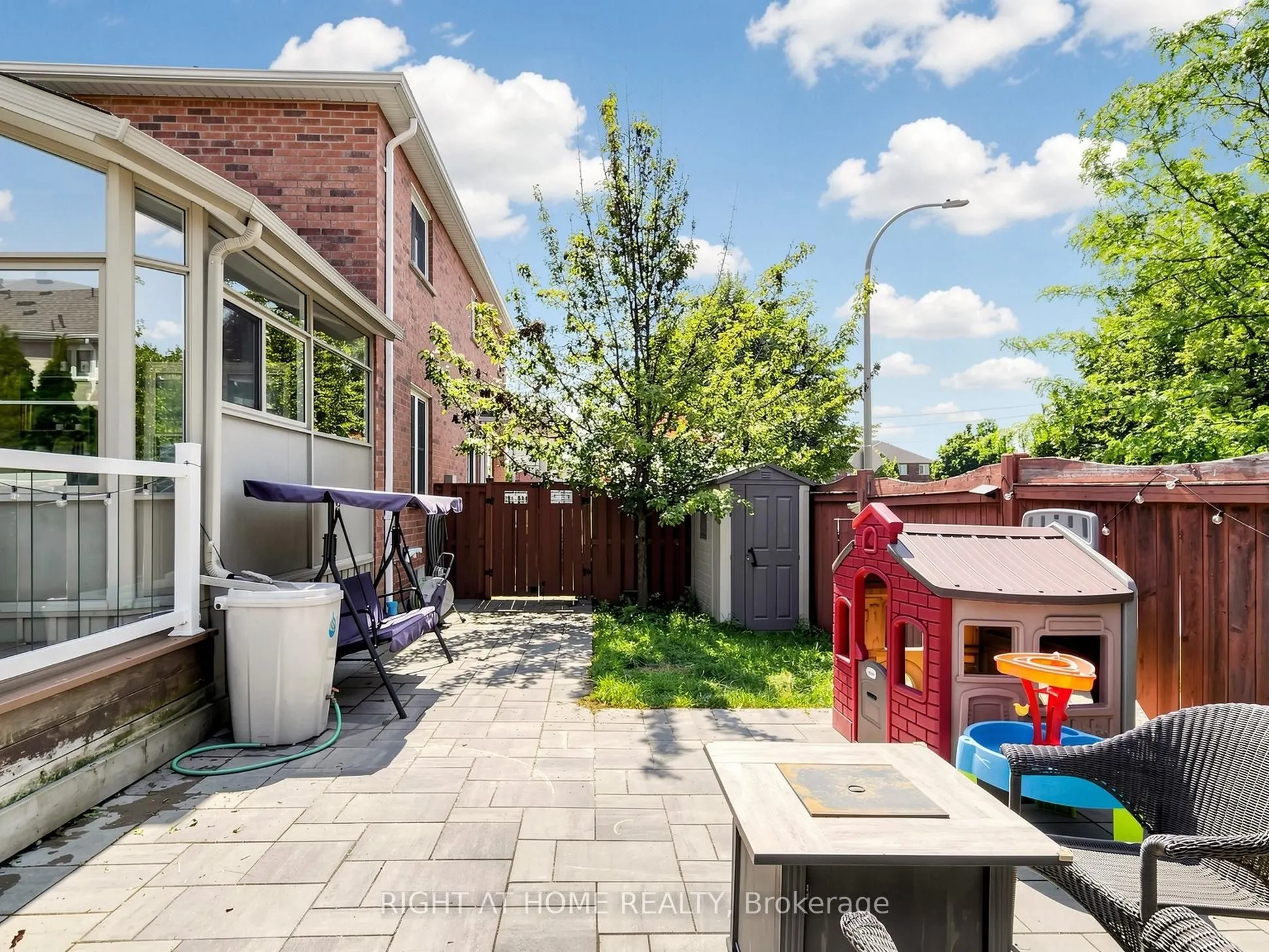 25 Teagarden Court