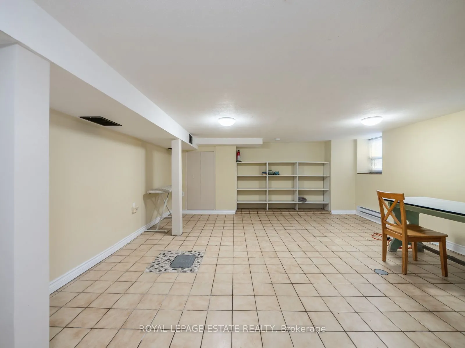 2275 Queen Street E