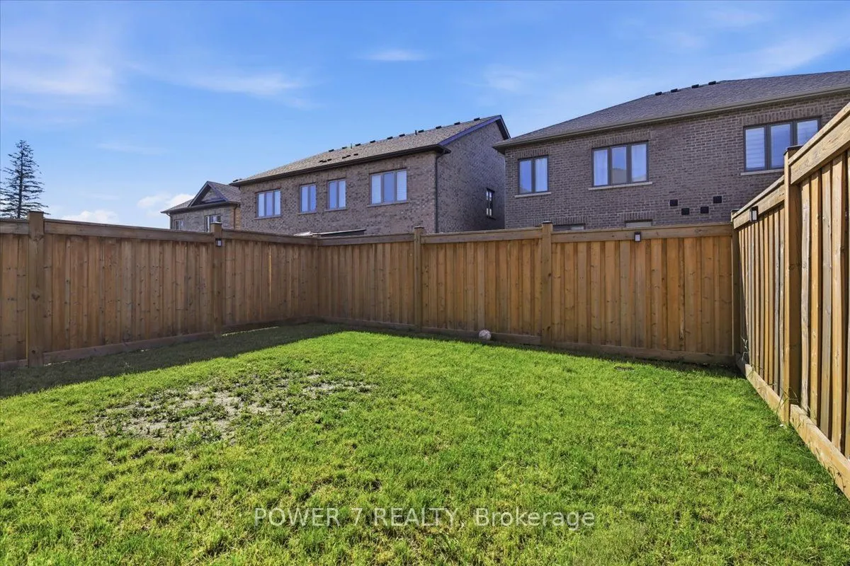 94 Conarty Crescent
