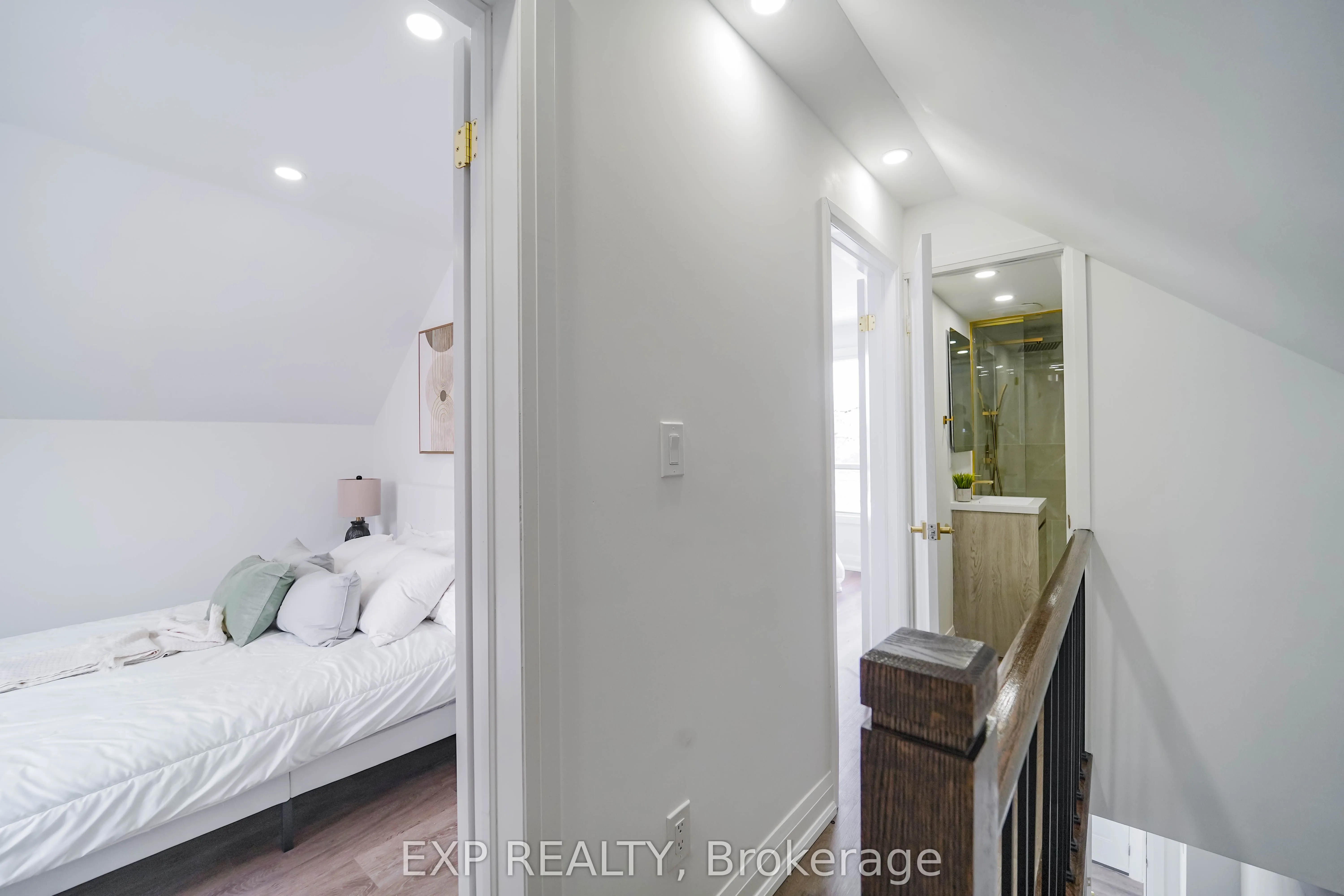 224 Aylesworth Avenue