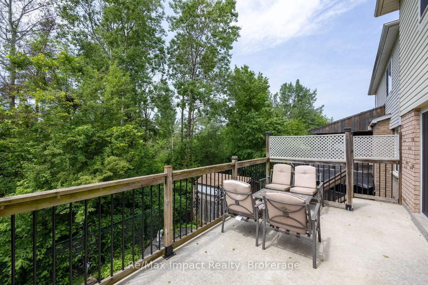 667 Brasswinds Trail