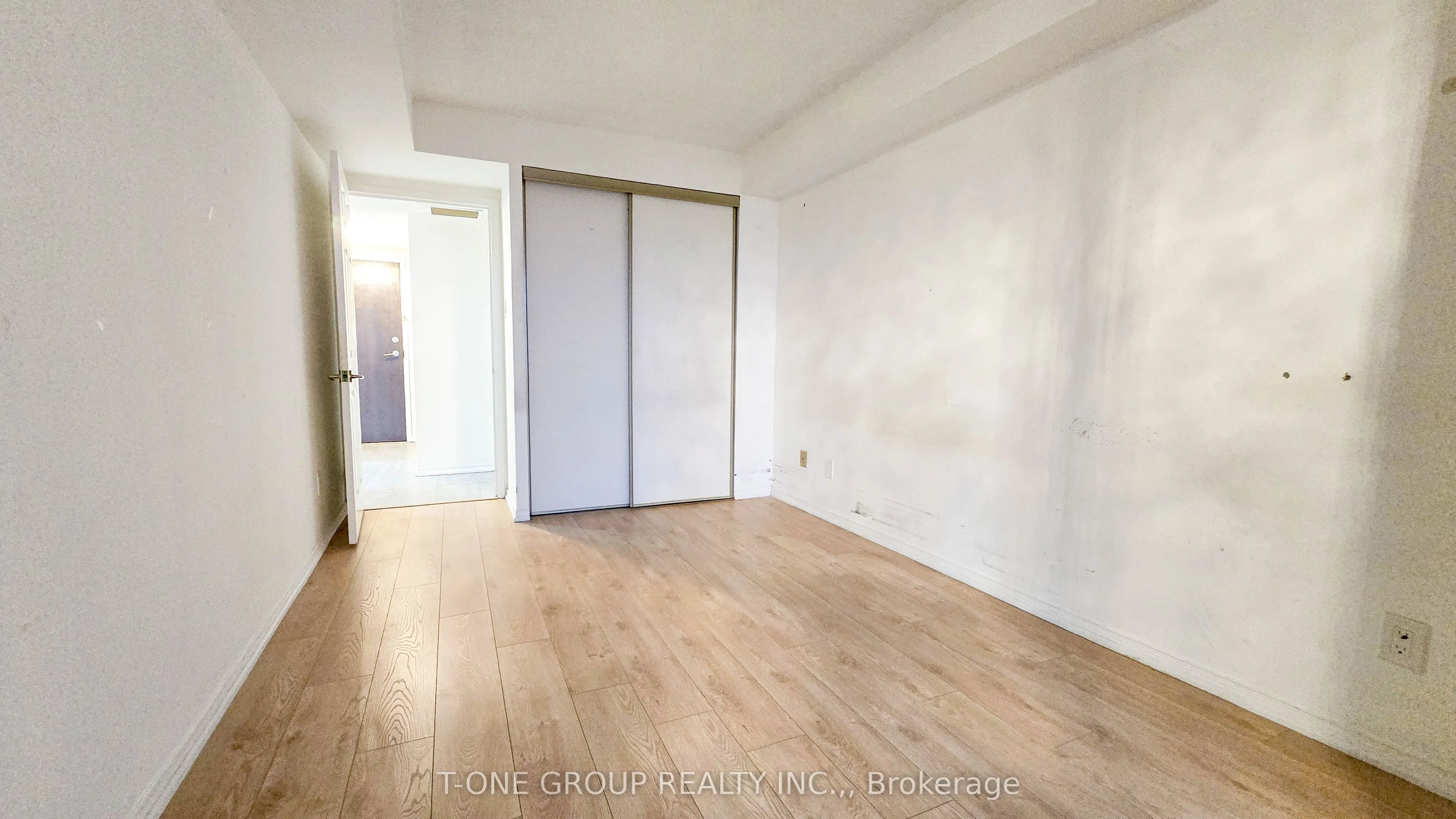4725 Sheppard Avenue E #516