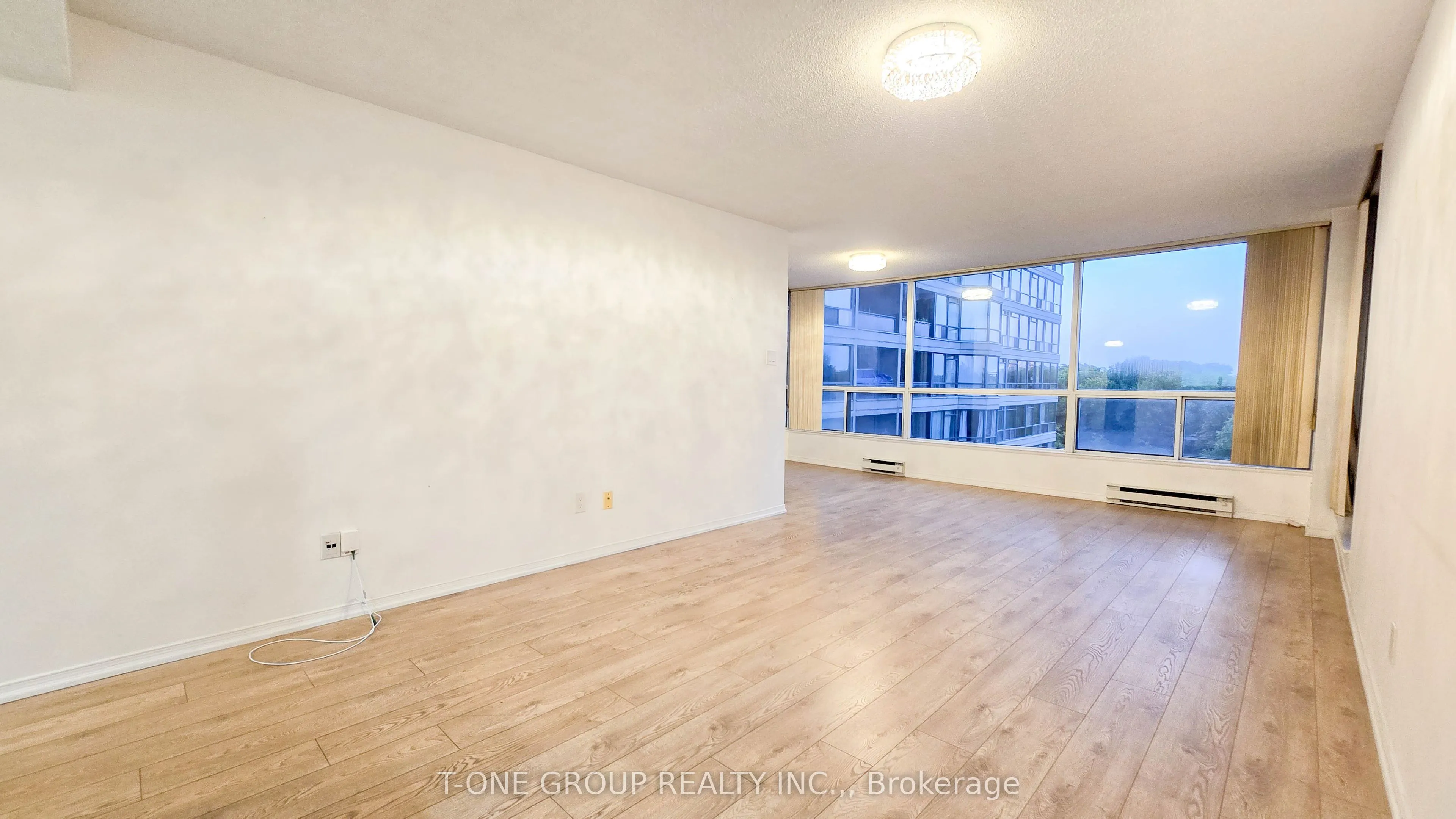 4725 Sheppard Avenue E #516