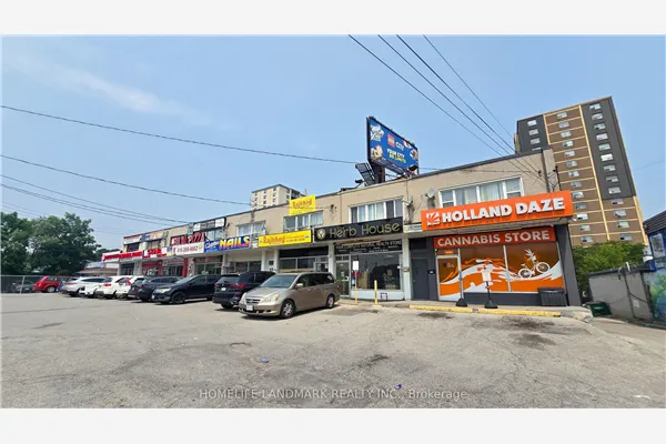 3226 Eglinton Avenue E
