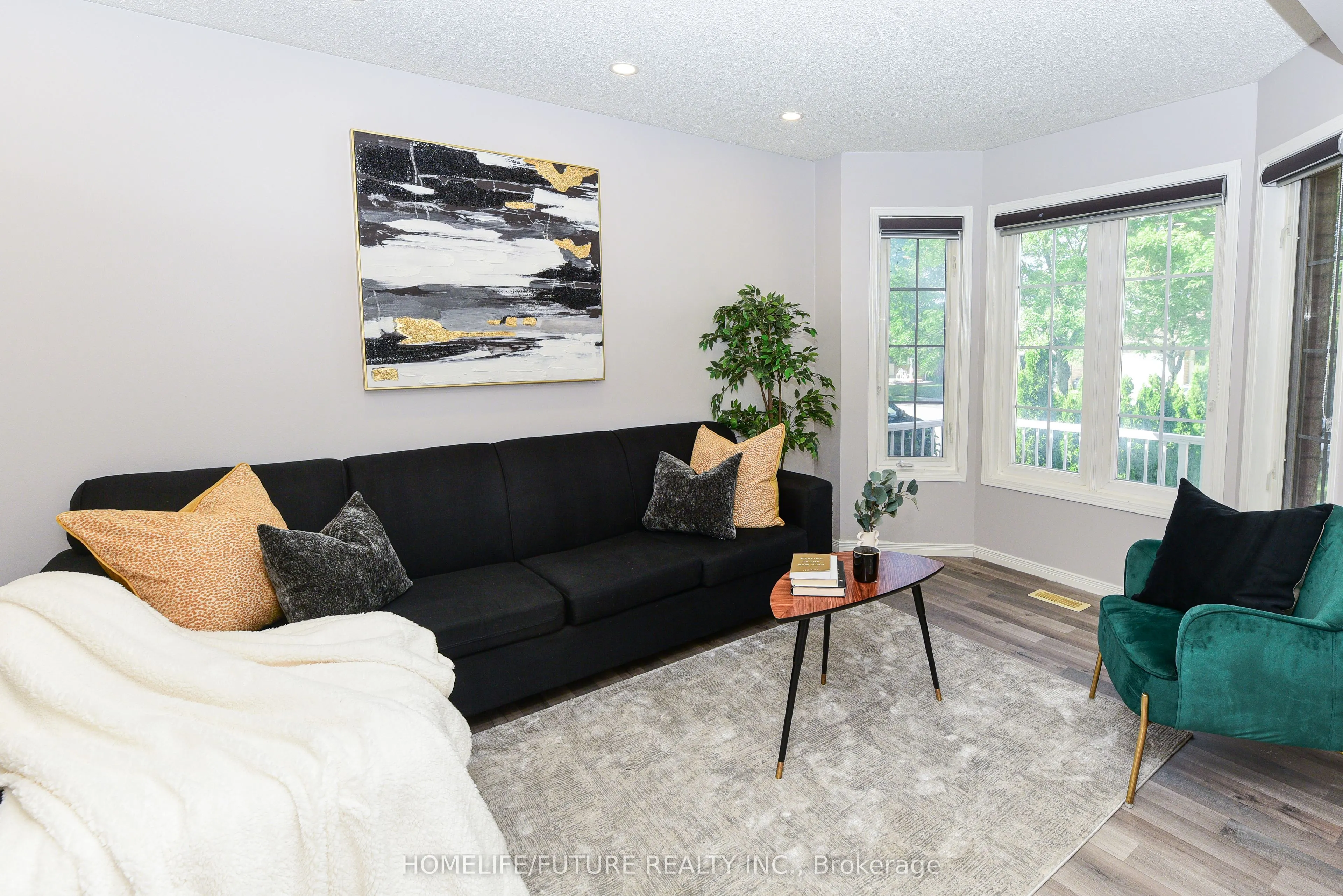 1404 Trowbridge Drive
