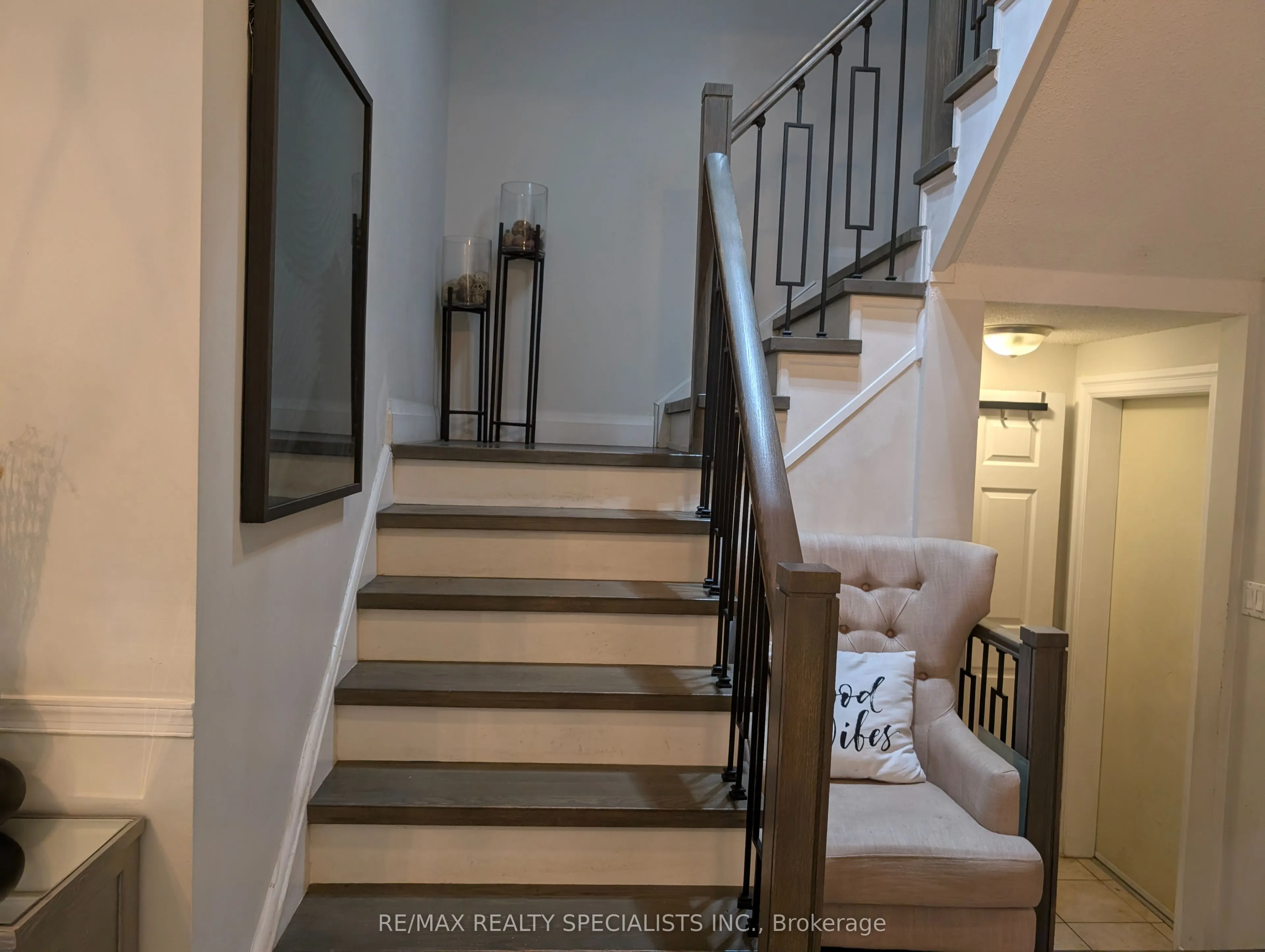 20 Thorp Crescent
