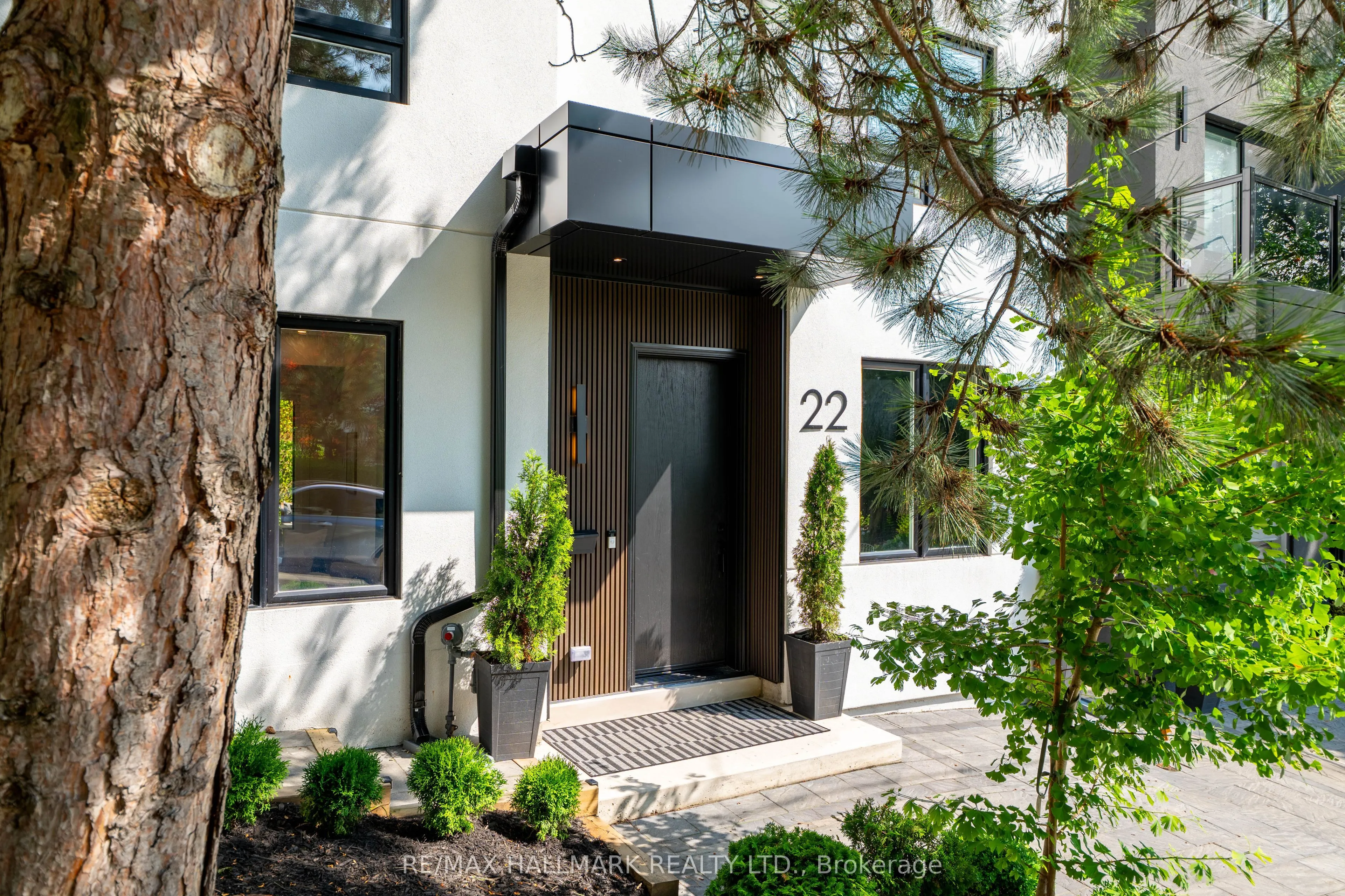 22 Harriet Street