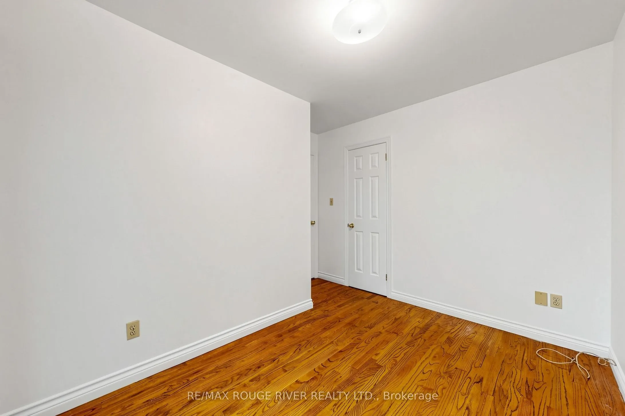 38 Lombardy Crescent
