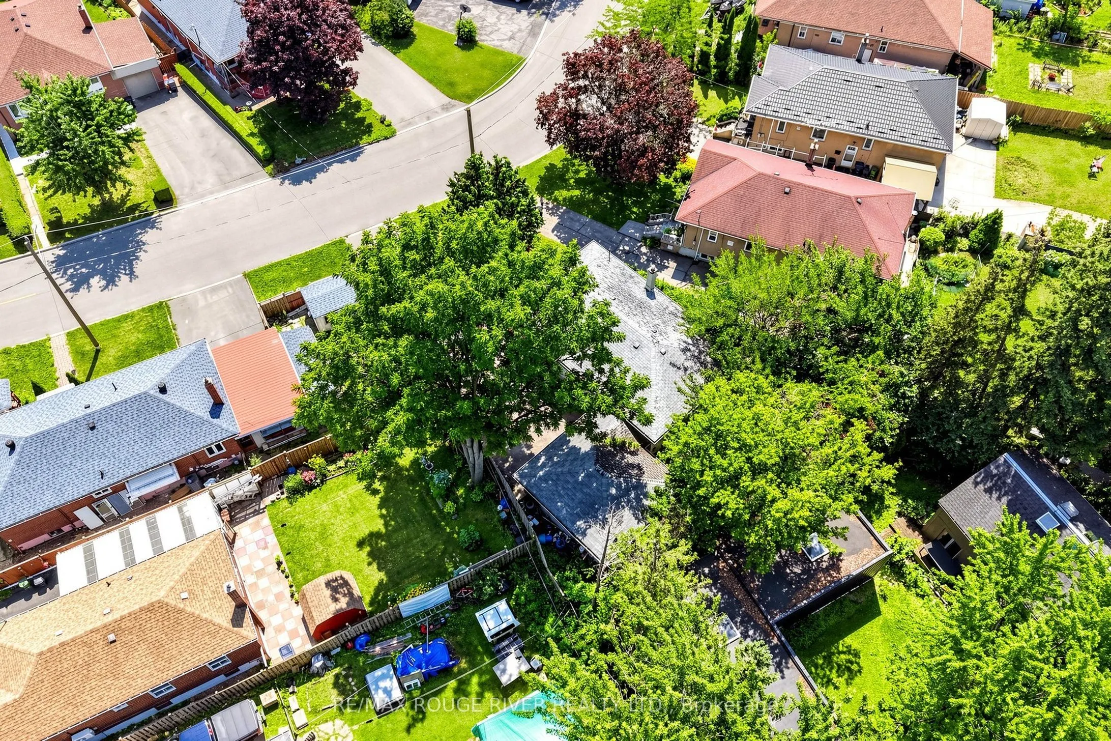 38 Lombardy Crescent