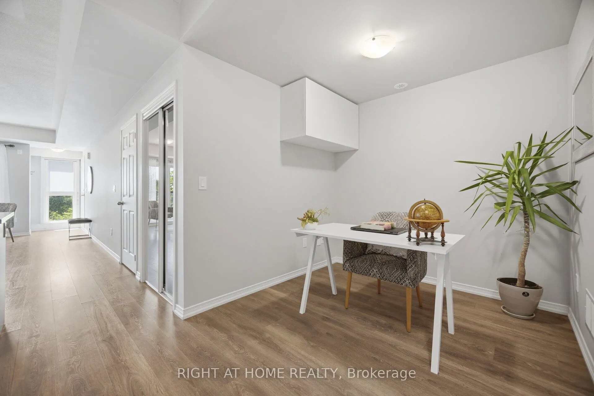 515 Kingbird Grove #233