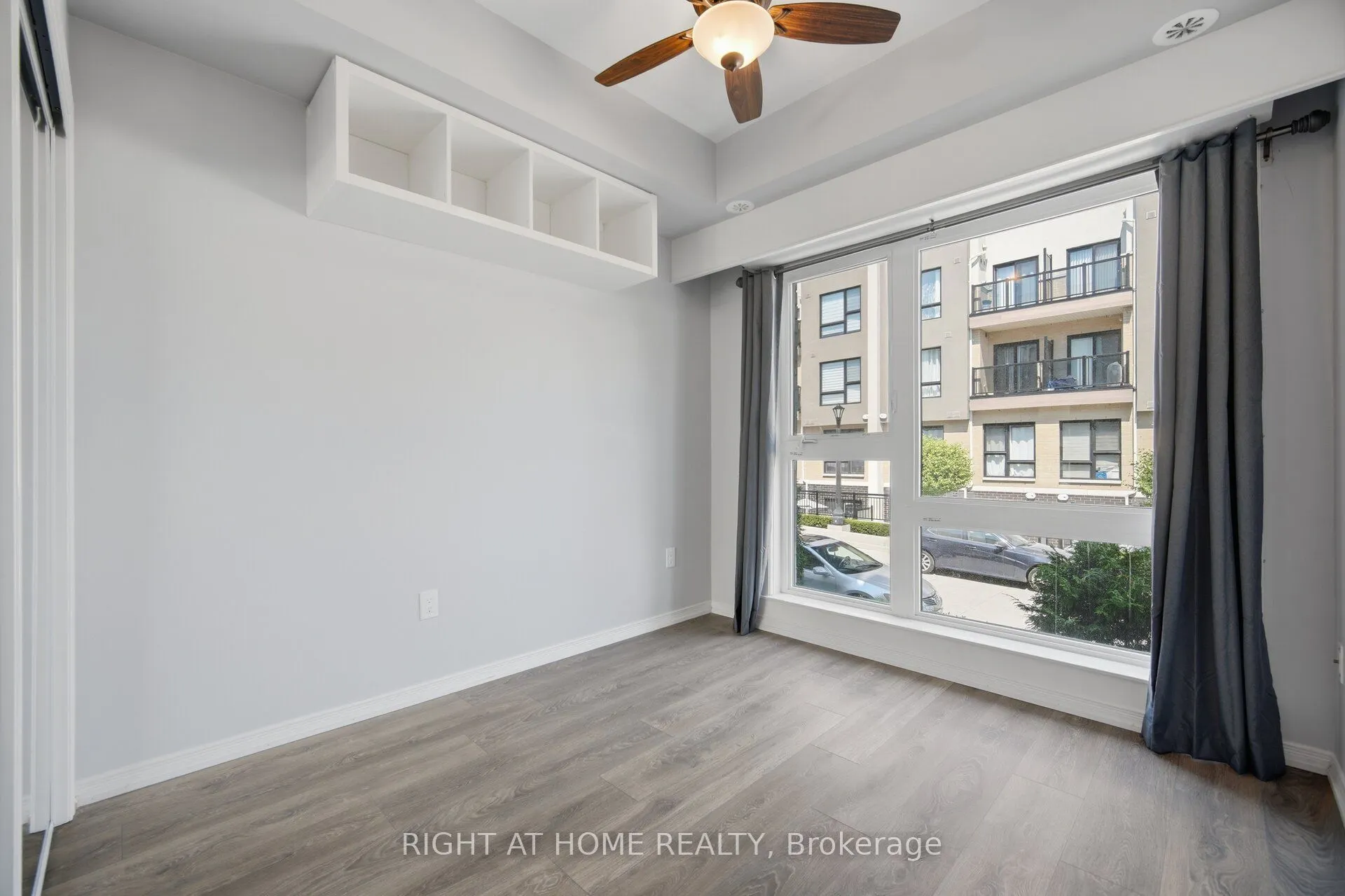 515 Kingbird Grove #233
