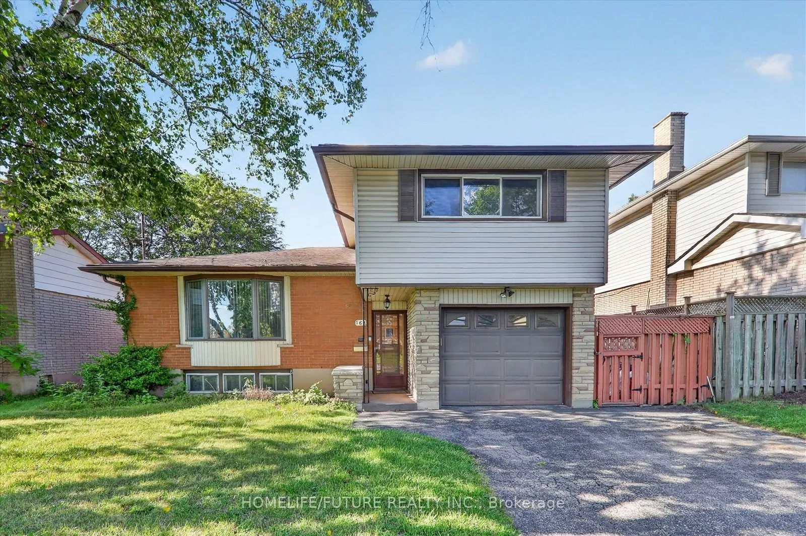 163 Labrador Drive