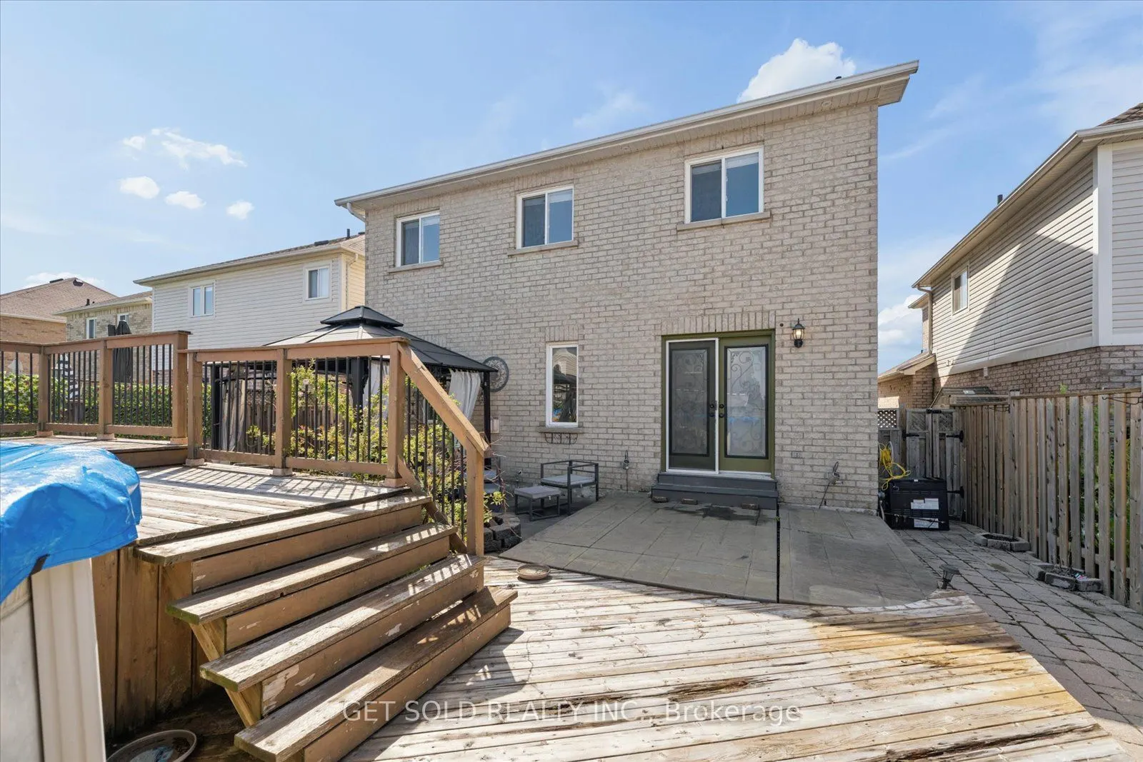 122 Medland Avenue