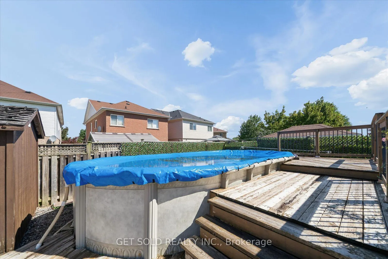 122 Medland Avenue