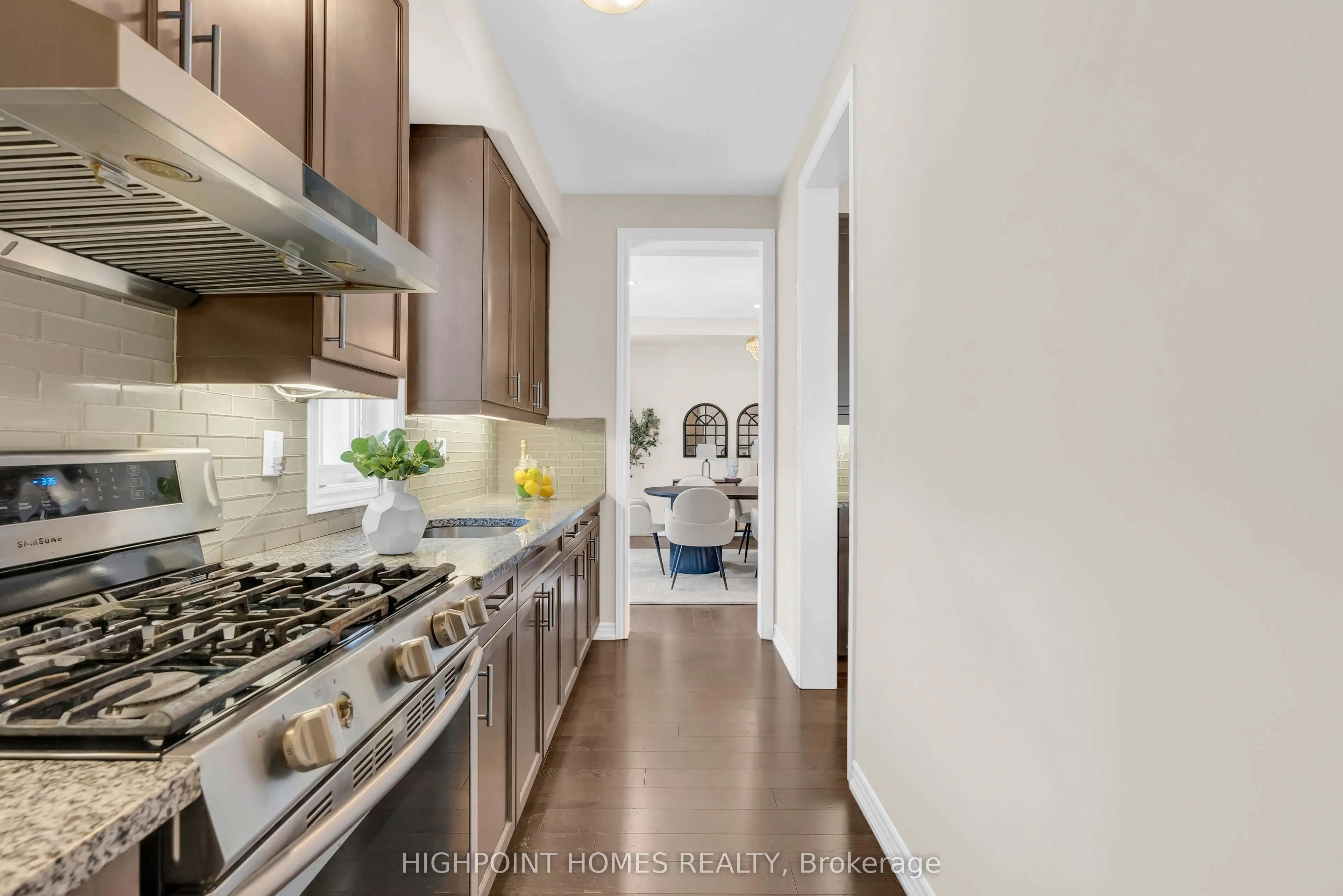 865 Riverside Drive