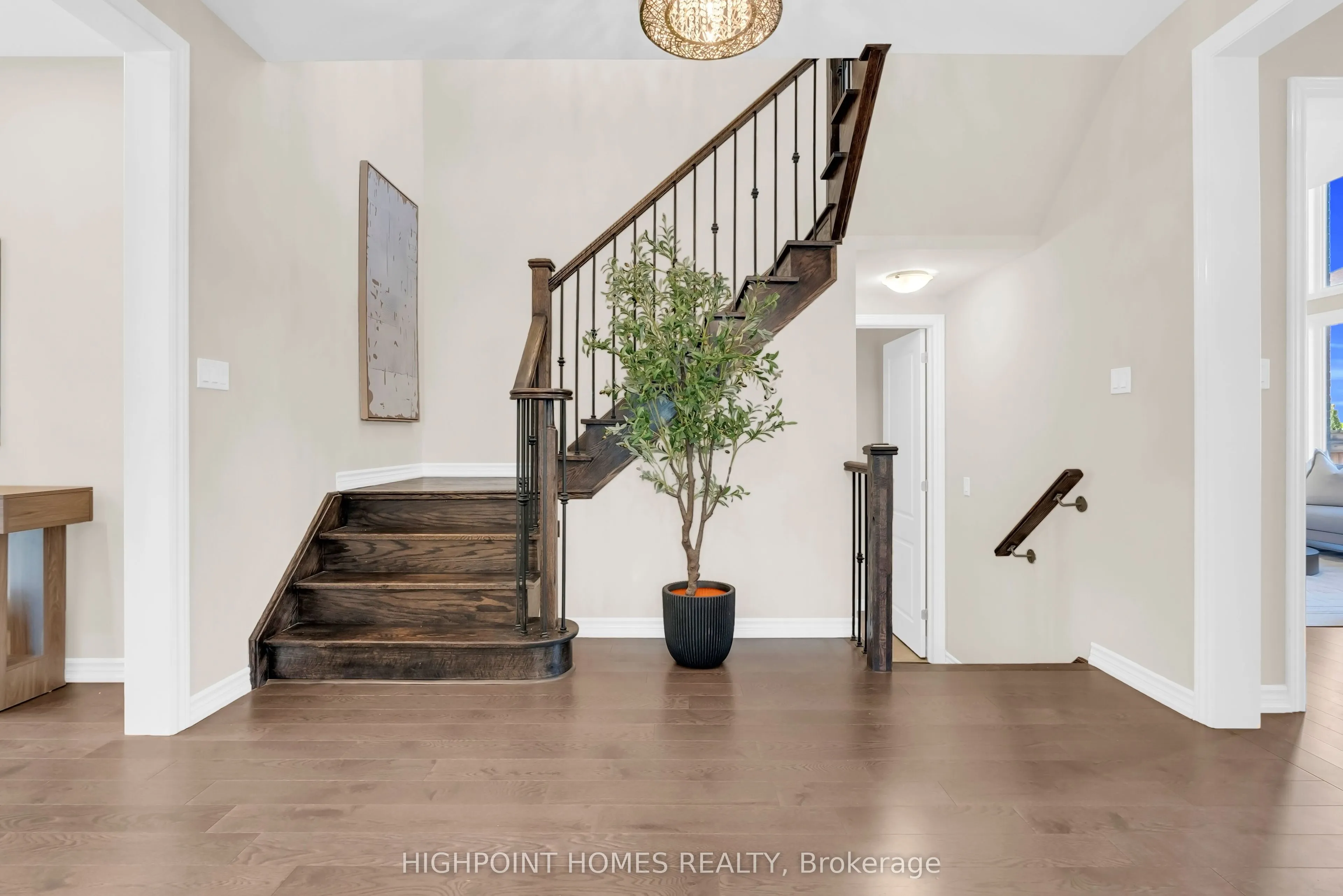 865 Riverside Drive