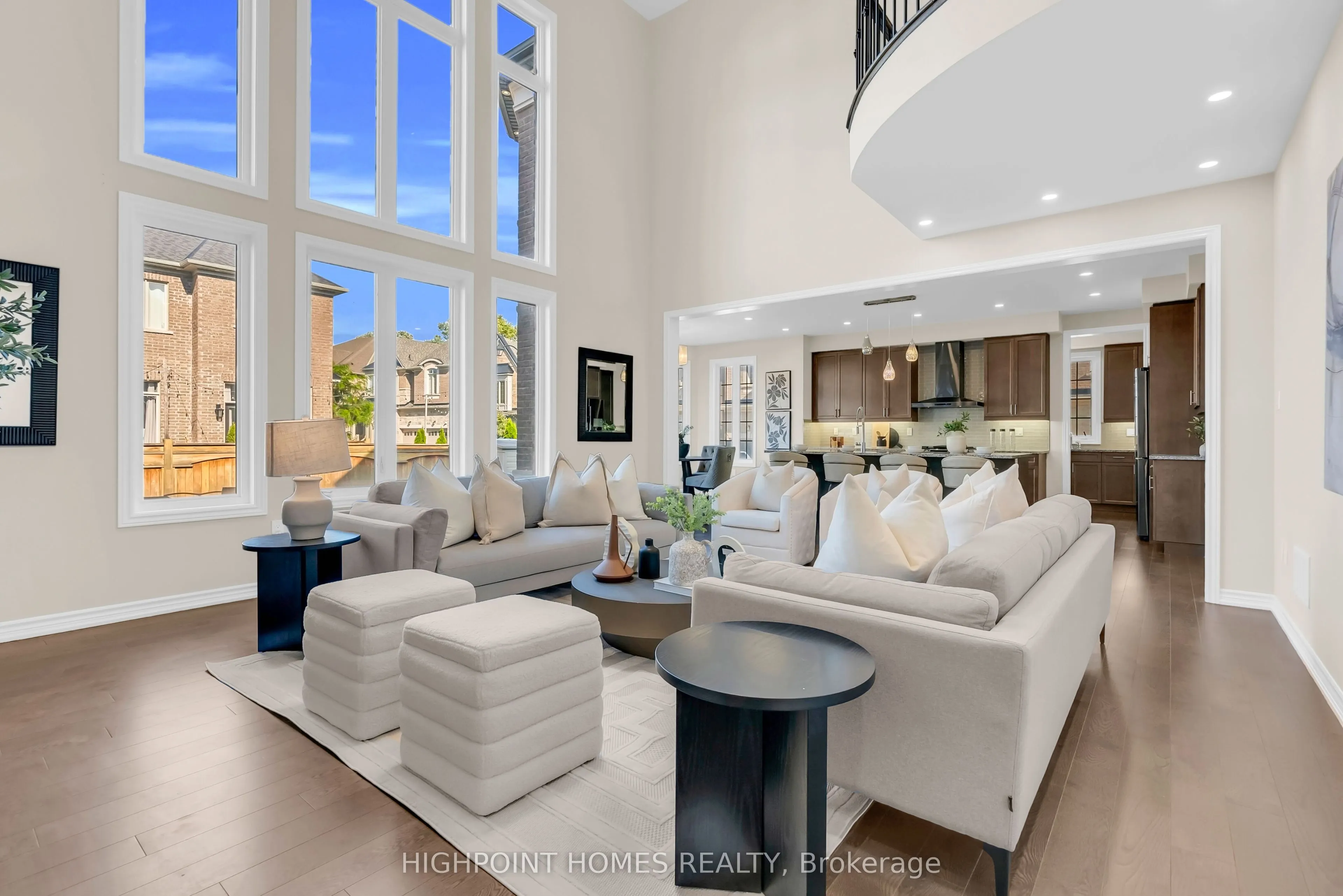 865 Riverside Drive