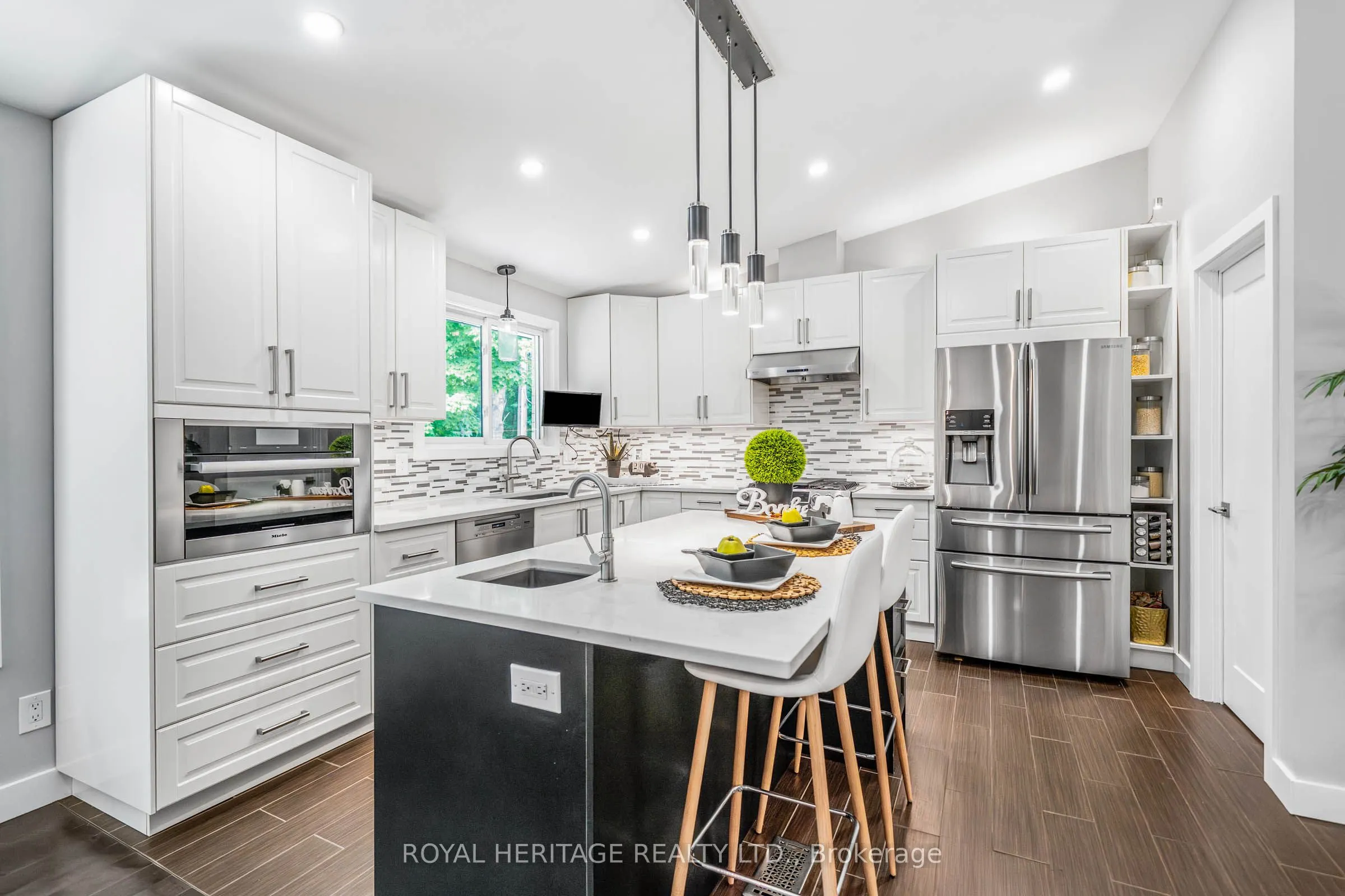 5260 Coronation Road