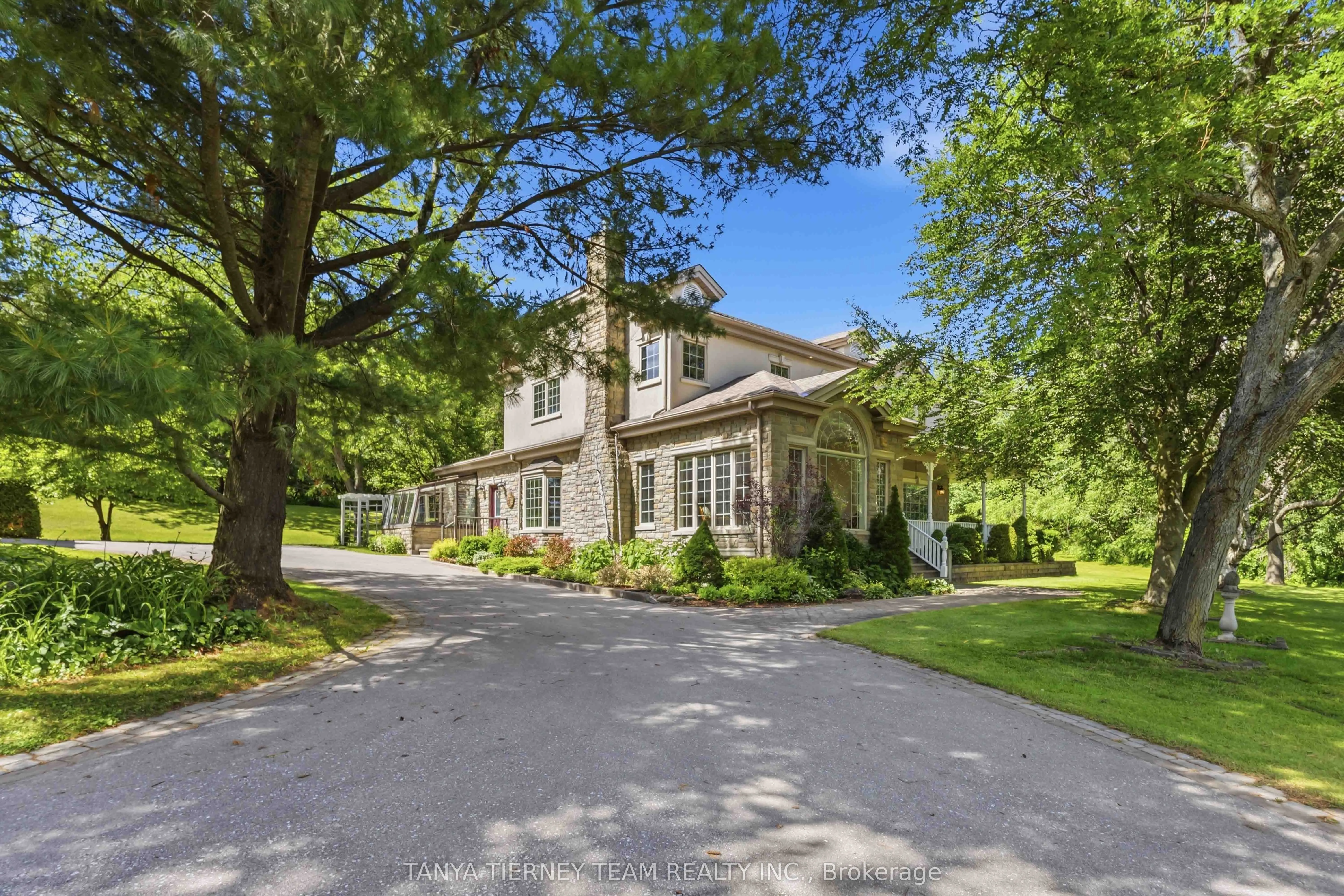 75 Woodbridge Circle