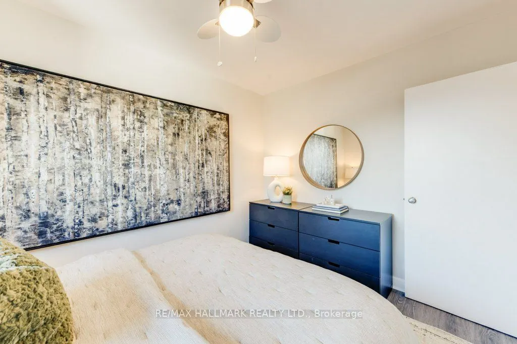 225 Woodville Avenue #Upper
